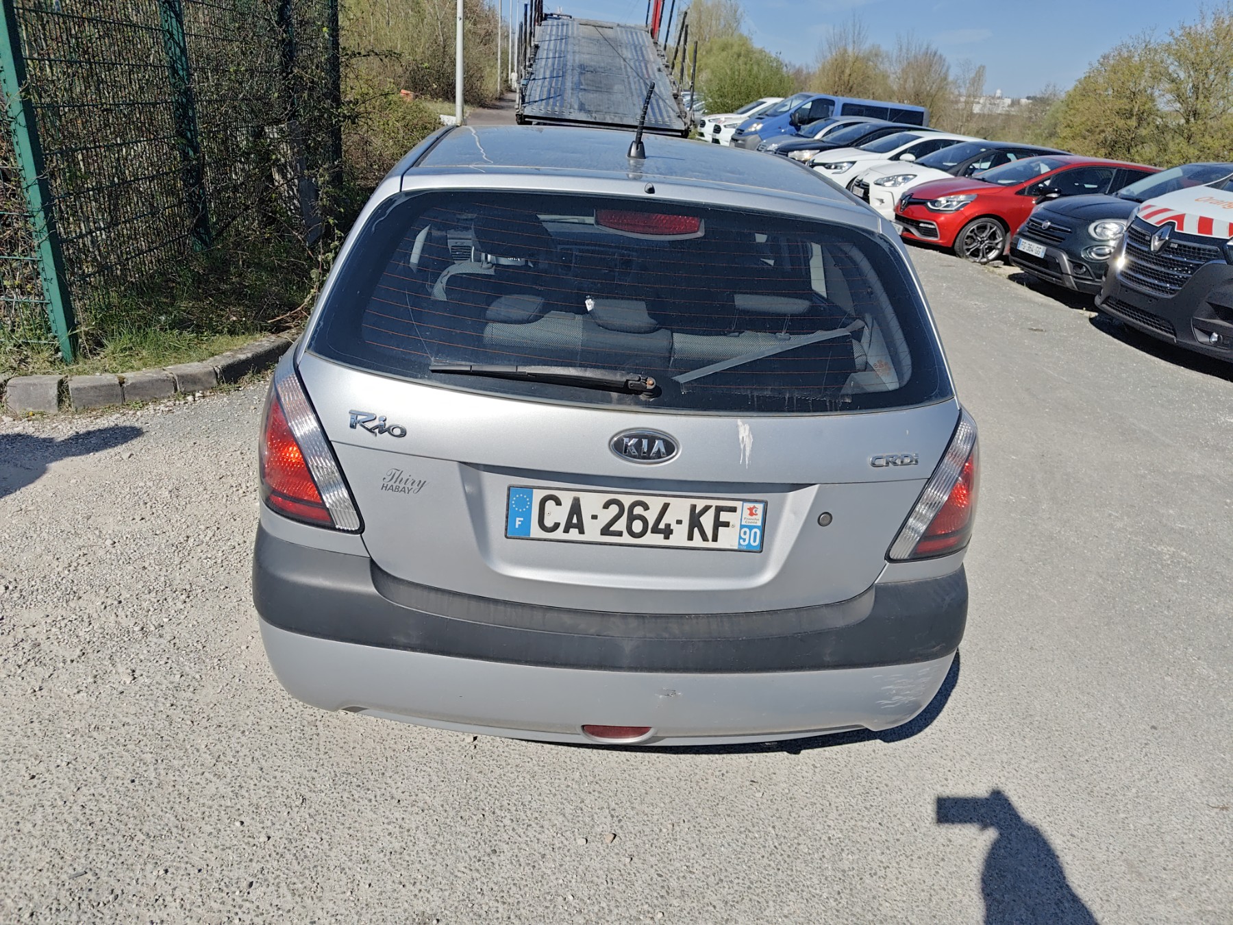 Pare boue avant gauche pour KIA RIO 2 PHASE 1 Pare boue avant gauche pour KIA RIO 2 PHASE 1