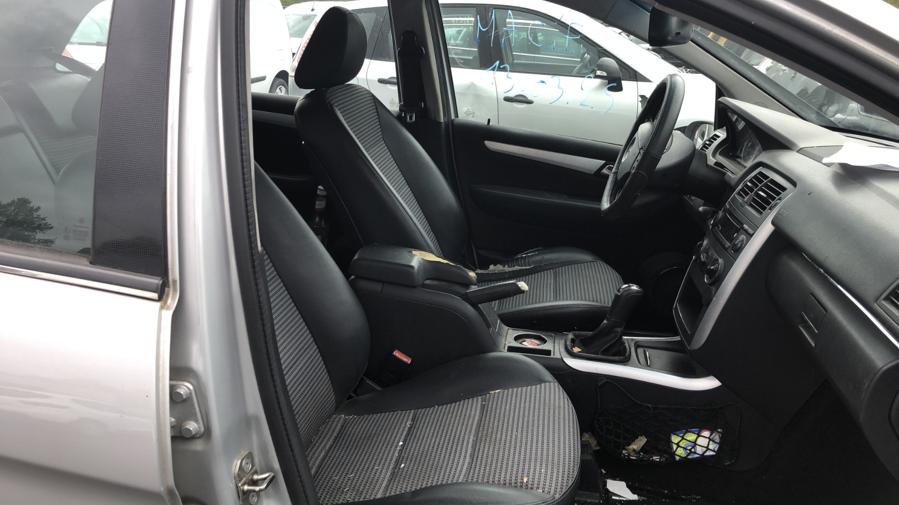 Aile avant droit pour MERCEDES CLASSE B 245 PHASE 1 Aile avant droit pour MERCEDES CLASSE B 245 PHASE 1