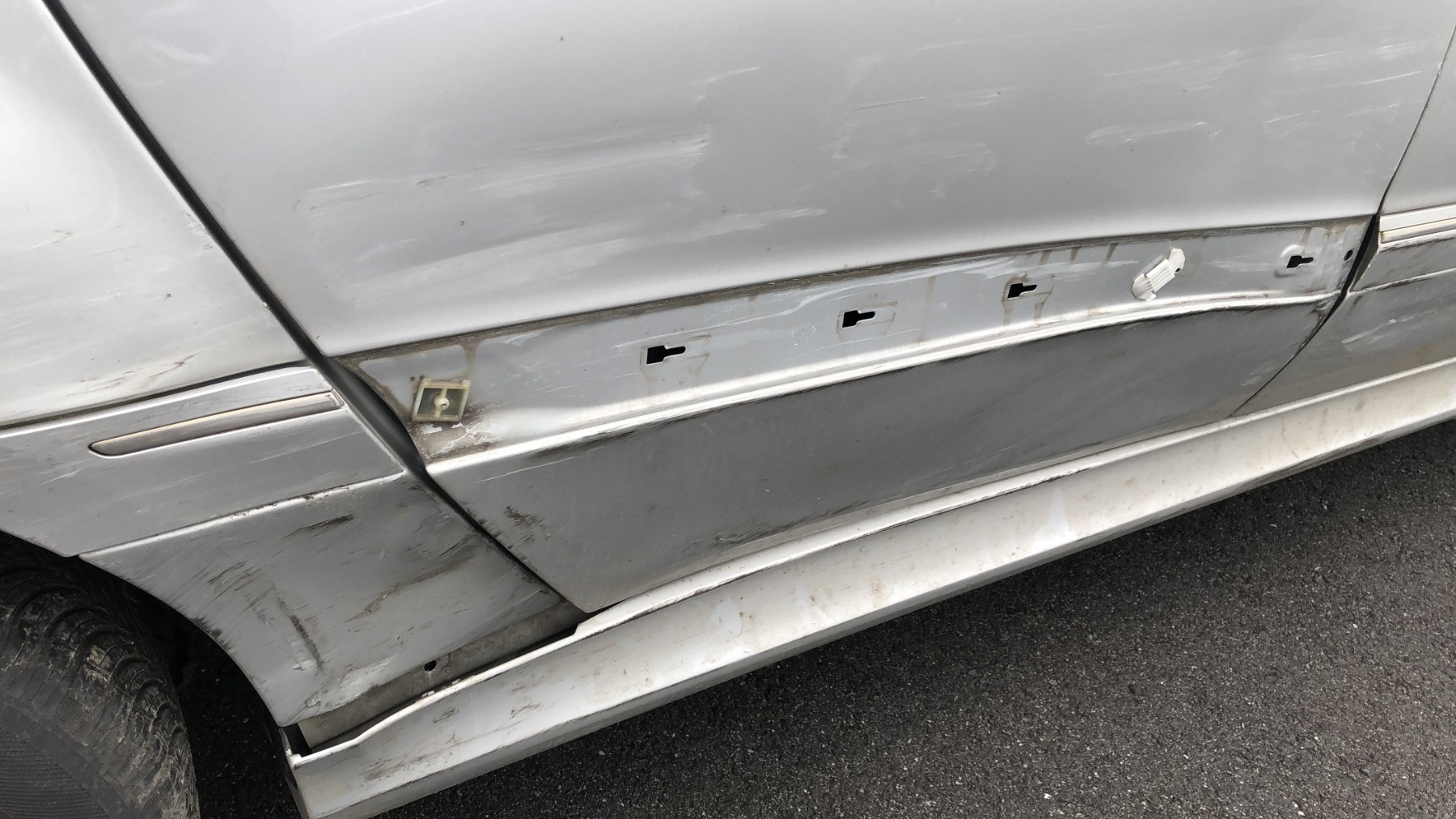 Optique avant principal droit (feux)(phare) pour MERCEDES CLASSE B 245 PHASE 1 Optique avant principal droit (feux)(phare) pour MERCEDES CLASSE B 245 PHASE 1
