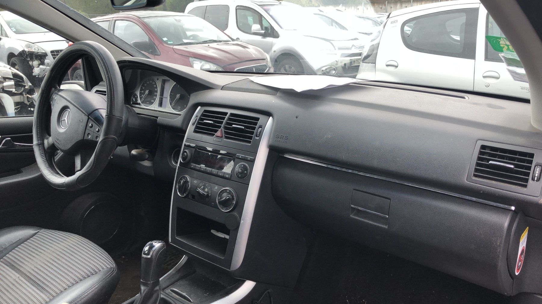 Renfort pare choc avant (traverse) pour MERCEDES CLASSE B 245 PHASE 1 Renfort pare choc avant (traverse) pour MERCEDES CLASSE B 245 PHASE 1