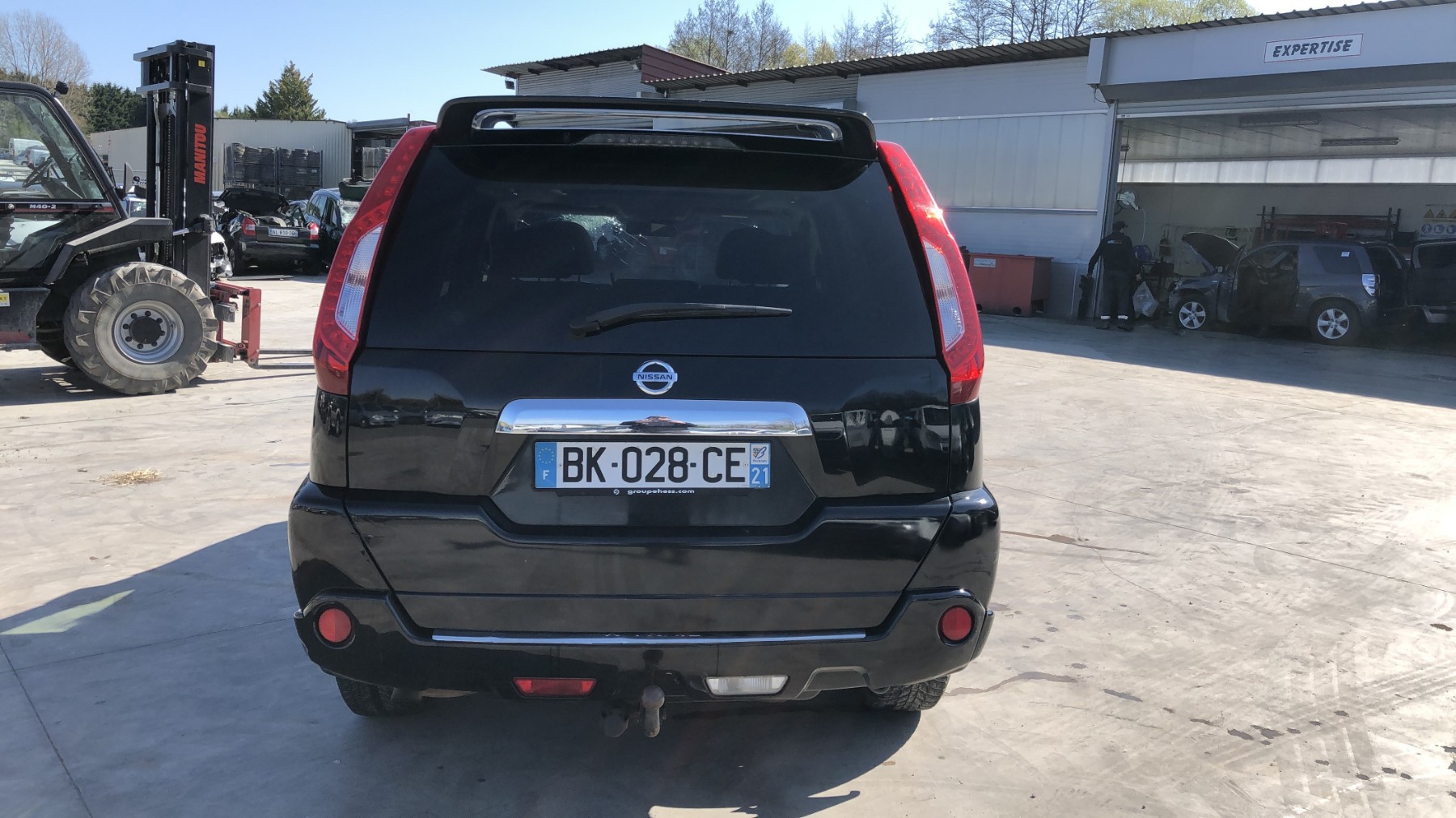 Feu arriere principal droit (feux) pour NISSAN X-TRAIL 2 PHASE 1 Feu arriere principal droit (feux) pour NISSAN X-TRAIL 2 PHASE 1