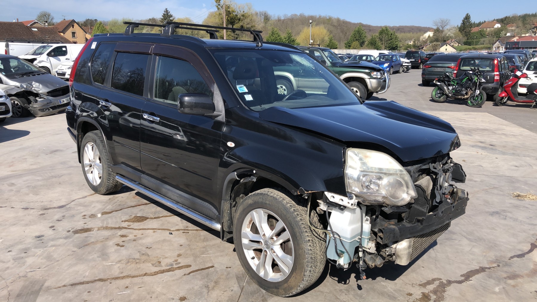 Feu arriere principal droit (feux) pour NISSAN X-TRAIL 2 PHASE 1 Feu arriere principal droit (feux) pour NISSAN X-TRAIL 2 PHASE 1