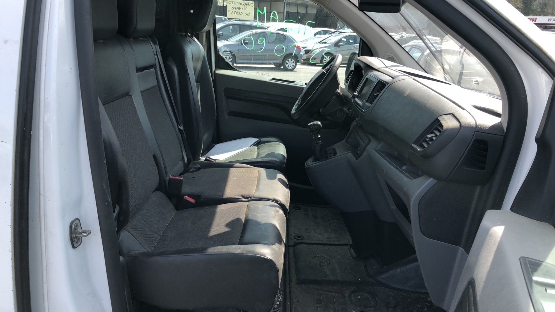 Boitier d'aide au stationnement pour OPEL VIVARO 3 PHASE 1 Boitier d'aide au stationnement pour OPEL VIVARO 3 PHASE 1