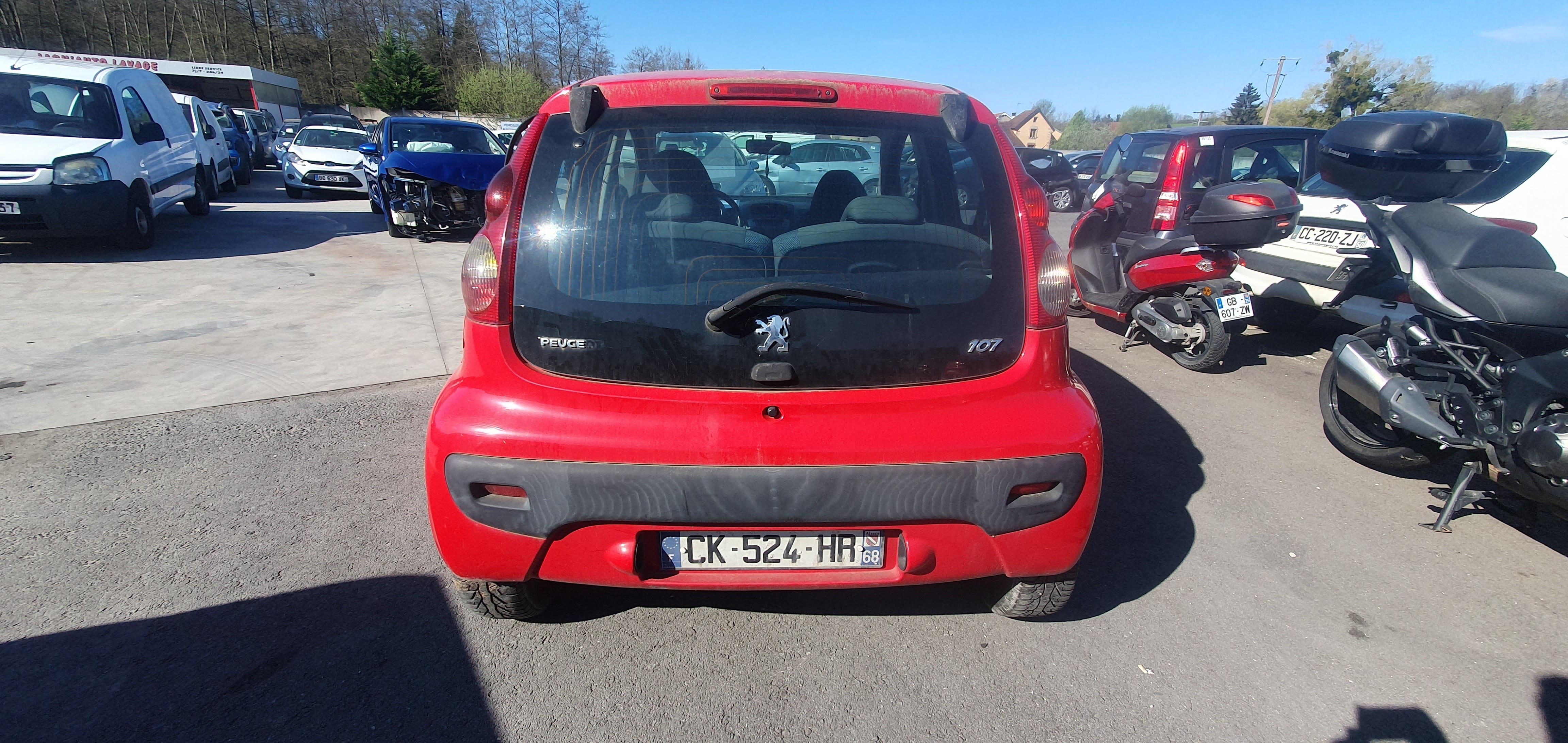 Feu arriere principal droit (feux) pour PEUGEOT 107 PHASE 1 Feu arriere principal droit (feux) pour PEUGEOT 107 PHASE 1