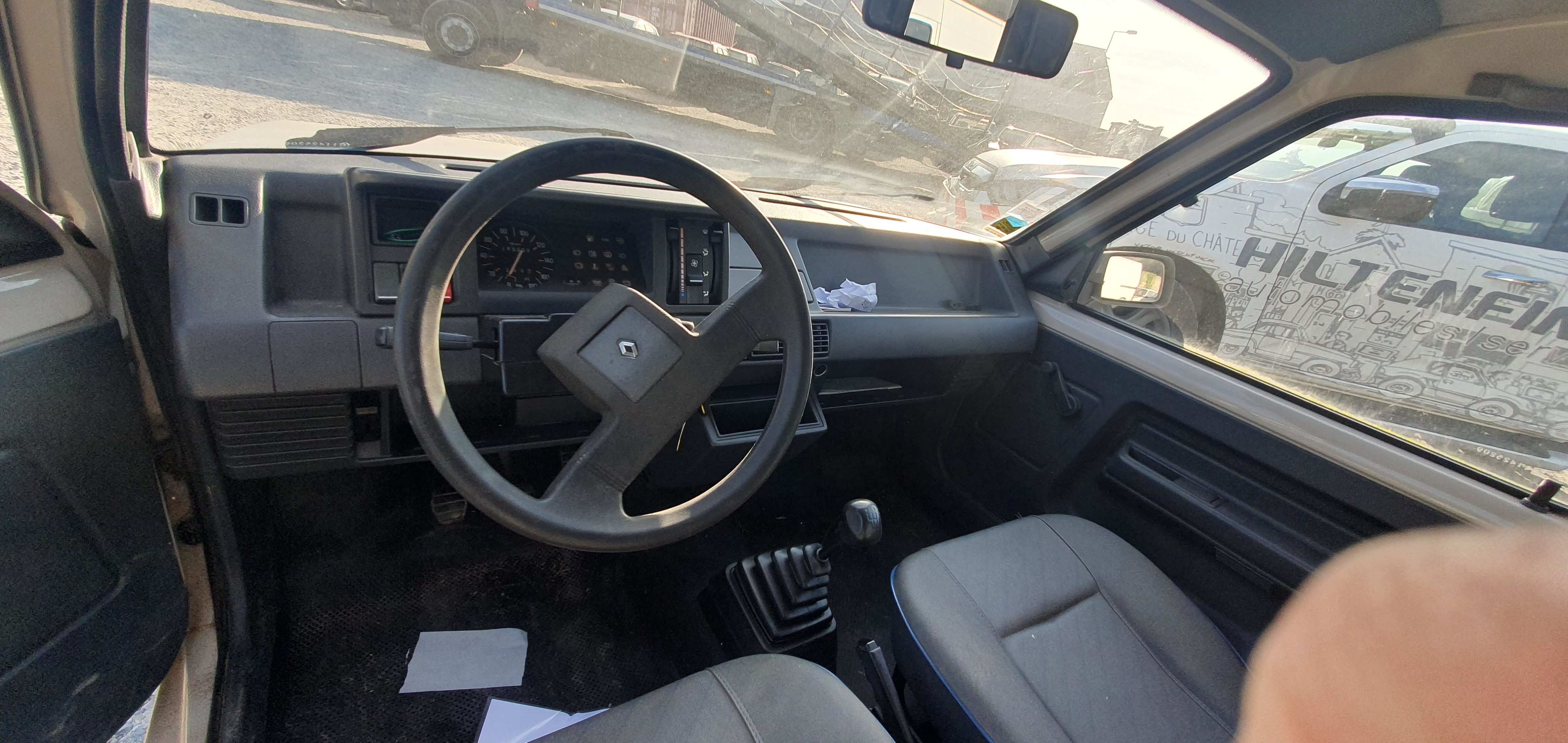 Boite de vitesses pour RENAULT EXPRESS FOURGON PHASE 1 Boite de vitesses pour RENAULT EXPRESS FOURGON PHASE 1