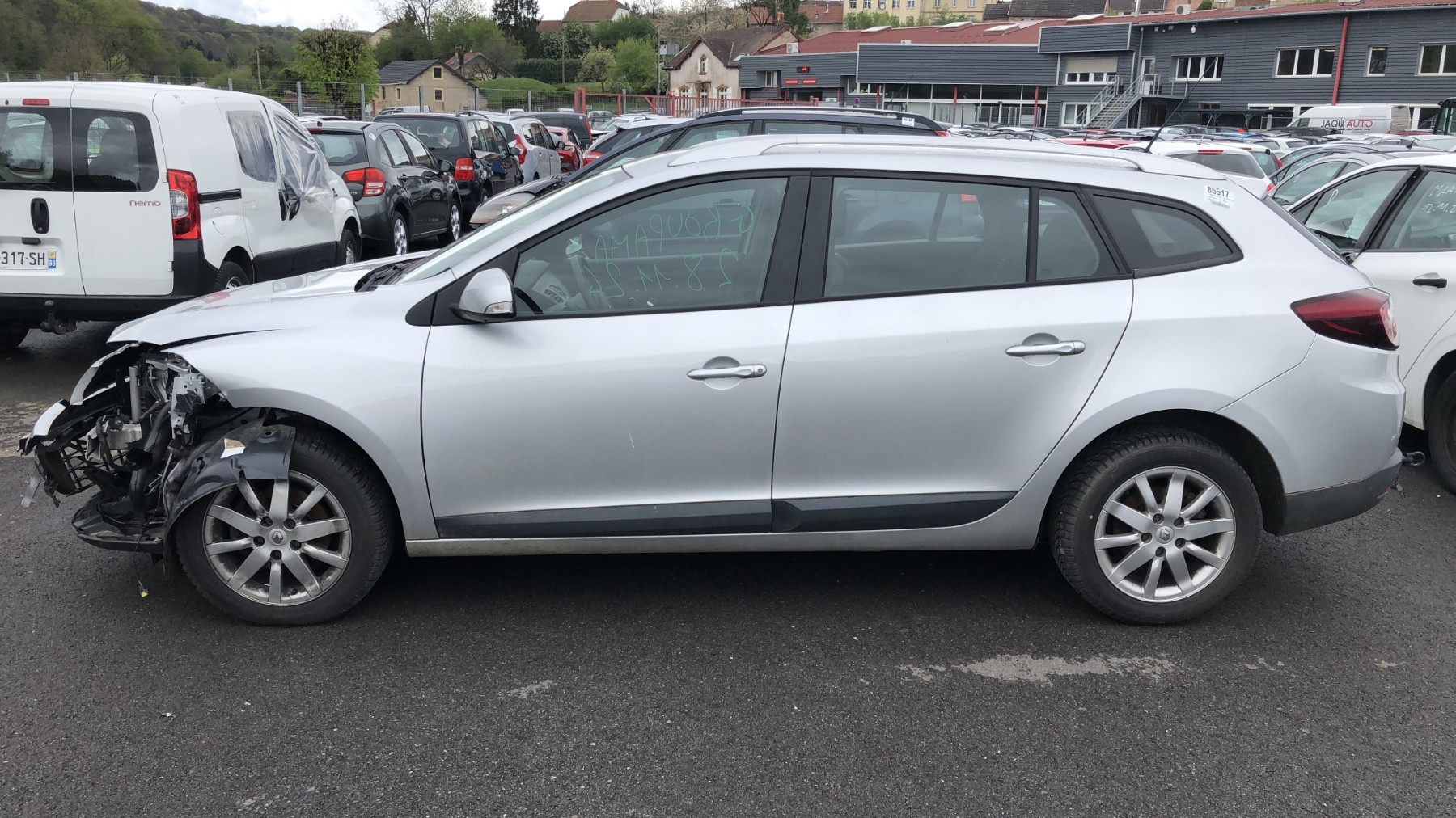 Com (Bloc Contacteur Tournant+Commodo Essuie Glace+Commodo Phare) pour RENAULT MEGANE III ESTATE PHASE 1 Com (Bloc Contacteur Tournant+Commodo Essuie Glace+Commodo Phare) pour RENAULT MEGANE III ESTATE PHASE 1