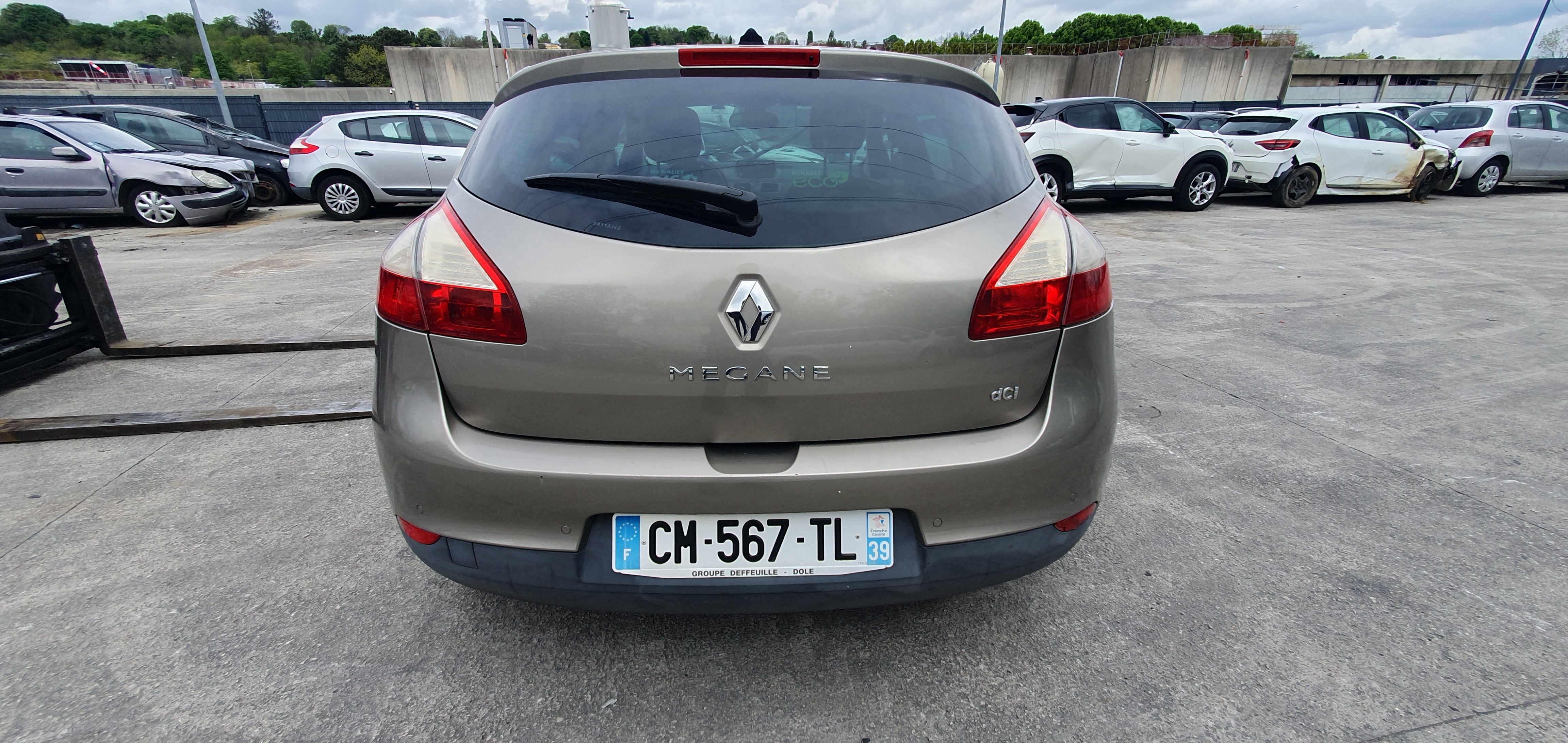 Afficheur pour RENAULT MEGANE 3 PHASE 3 Afficheur pour RENAULT MEGANE 3 PHASE 3