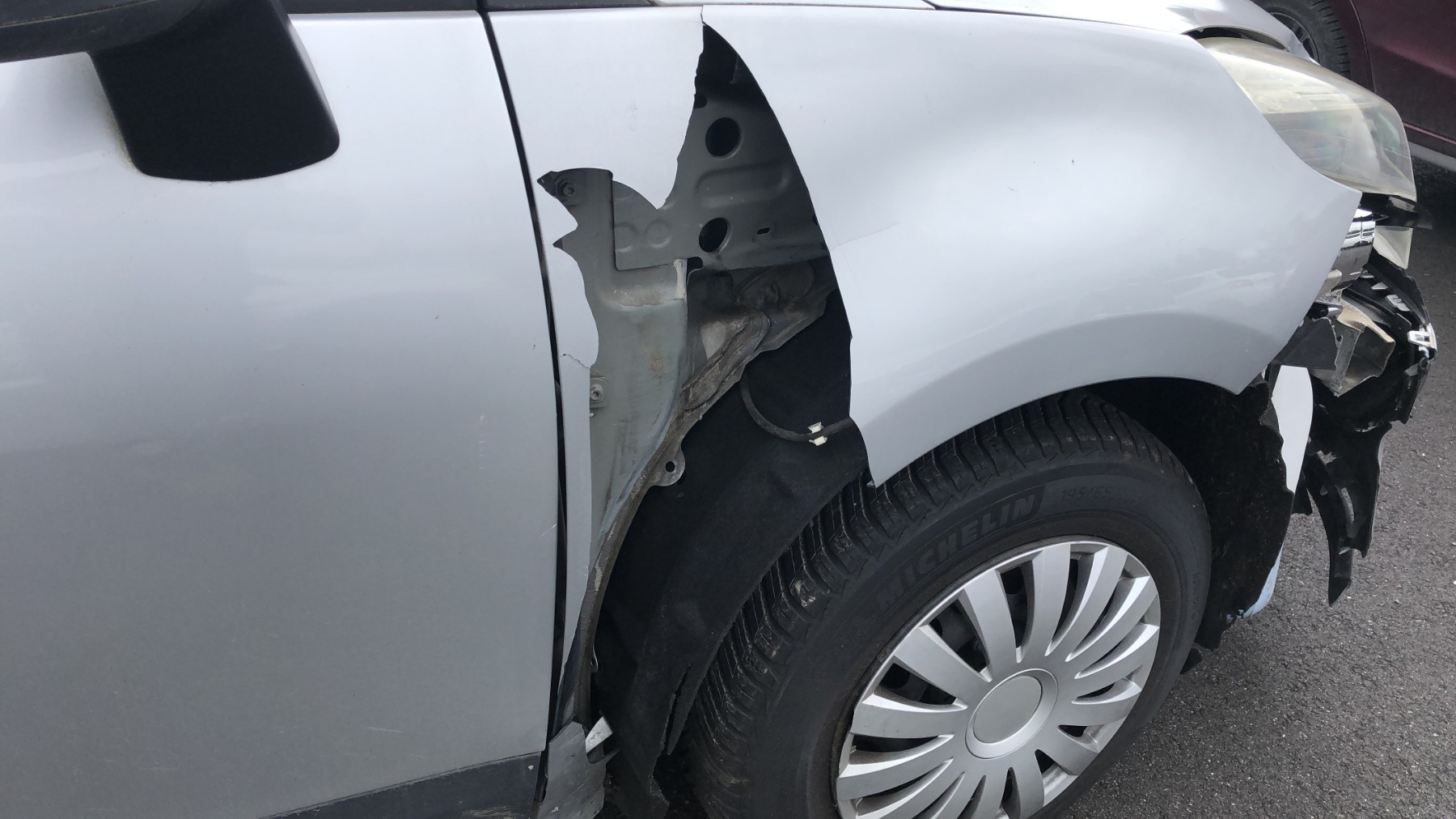 Optique avant principal gauche (feux)(phare) pour RENAULT SCENIC 3 PHASE 1 Optique avant principal gauche (feux)(phare) pour RENAULT SCENIC 3 PHASE 1