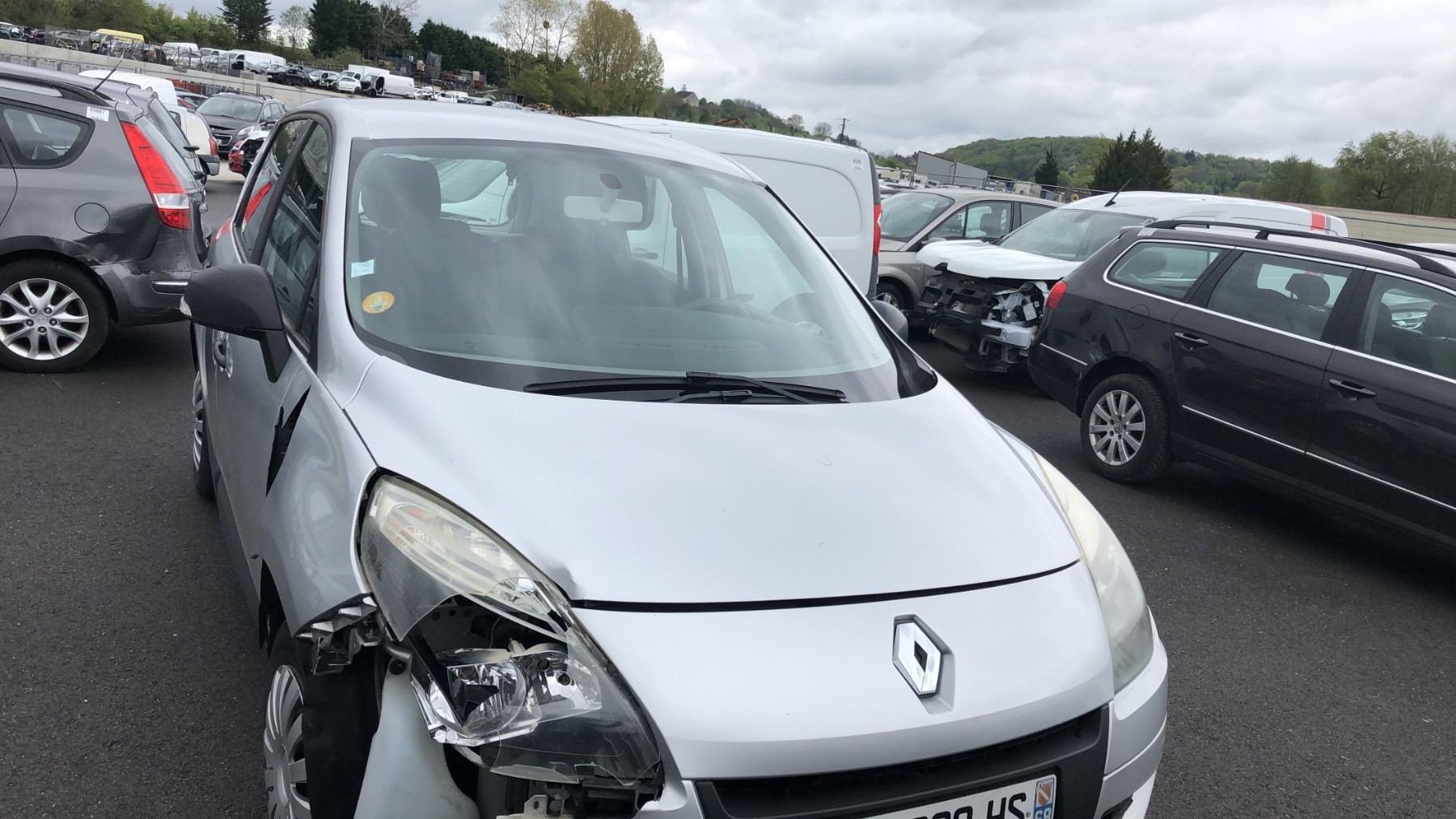 Optique avant principal gauche (feux)(phare) pour RENAULT SCENIC 3 PHASE 1 Optique avant principal gauche (feux)(phare) pour RENAULT SCENIC 3 PHASE 1