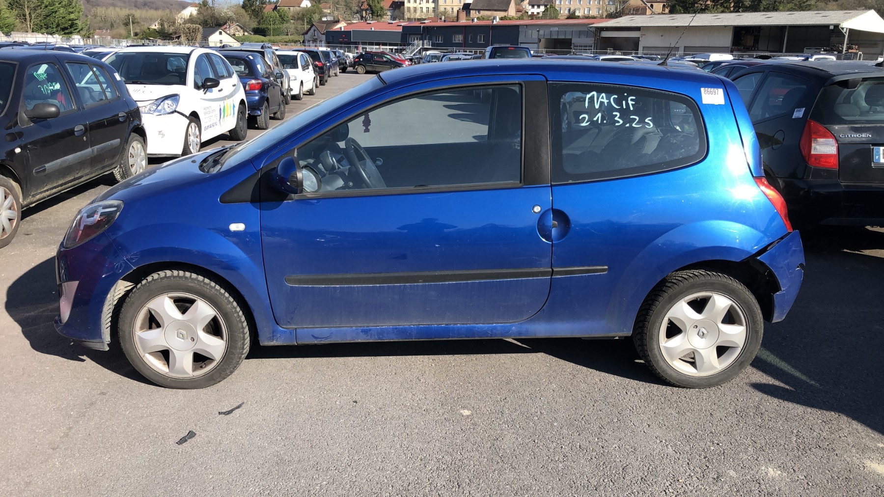 Aile Avant Droit Pour Renault Twingo 2 Phase 1 - Référence 631000558R - Occasion En Bon état