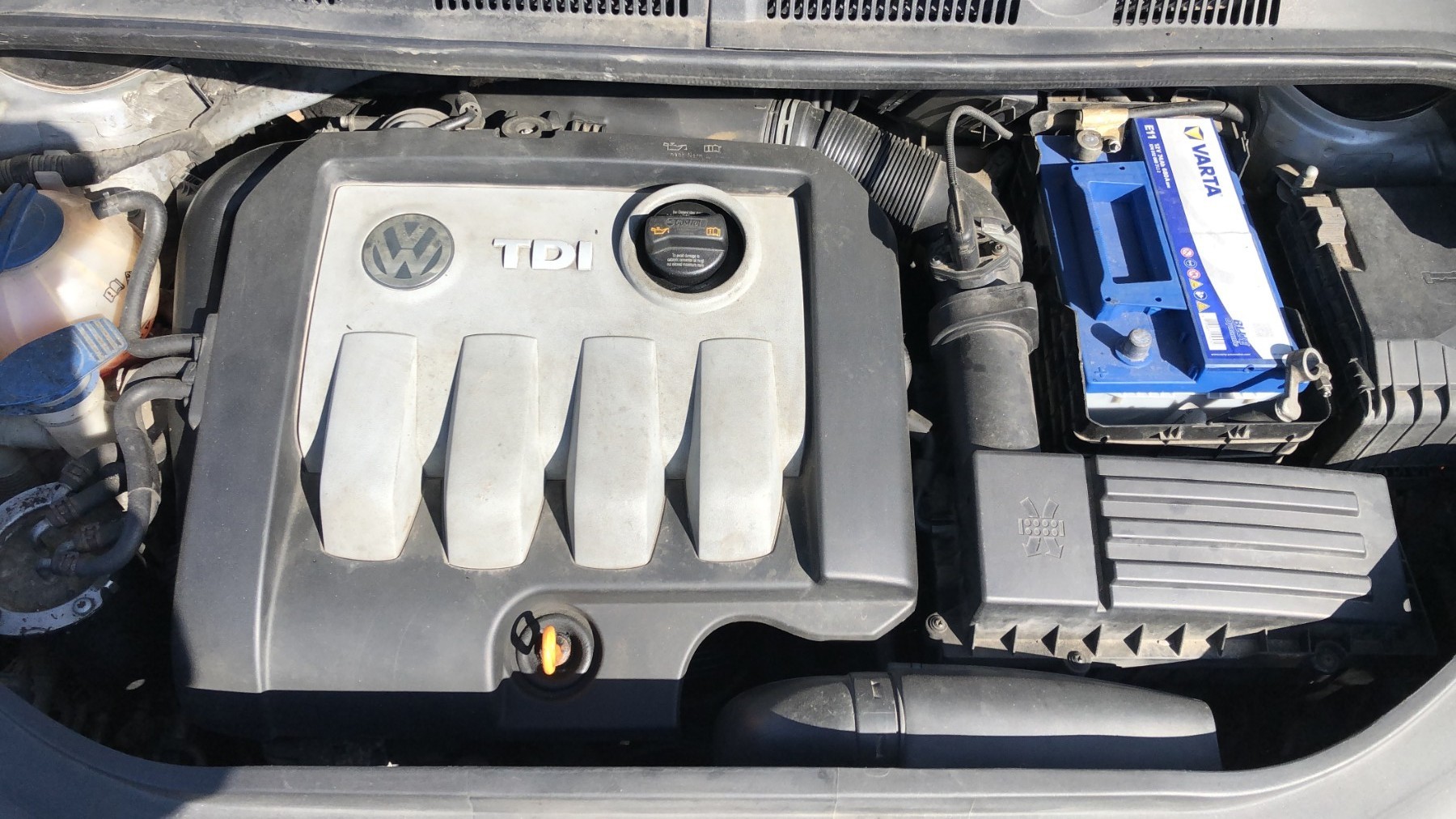 Condenseur de clim pour VOLKSWAGEN GOLF PLUS PHASE 1 Condenseur de clim pour VOLKSWAGEN GOLF PLUS PHASE 1