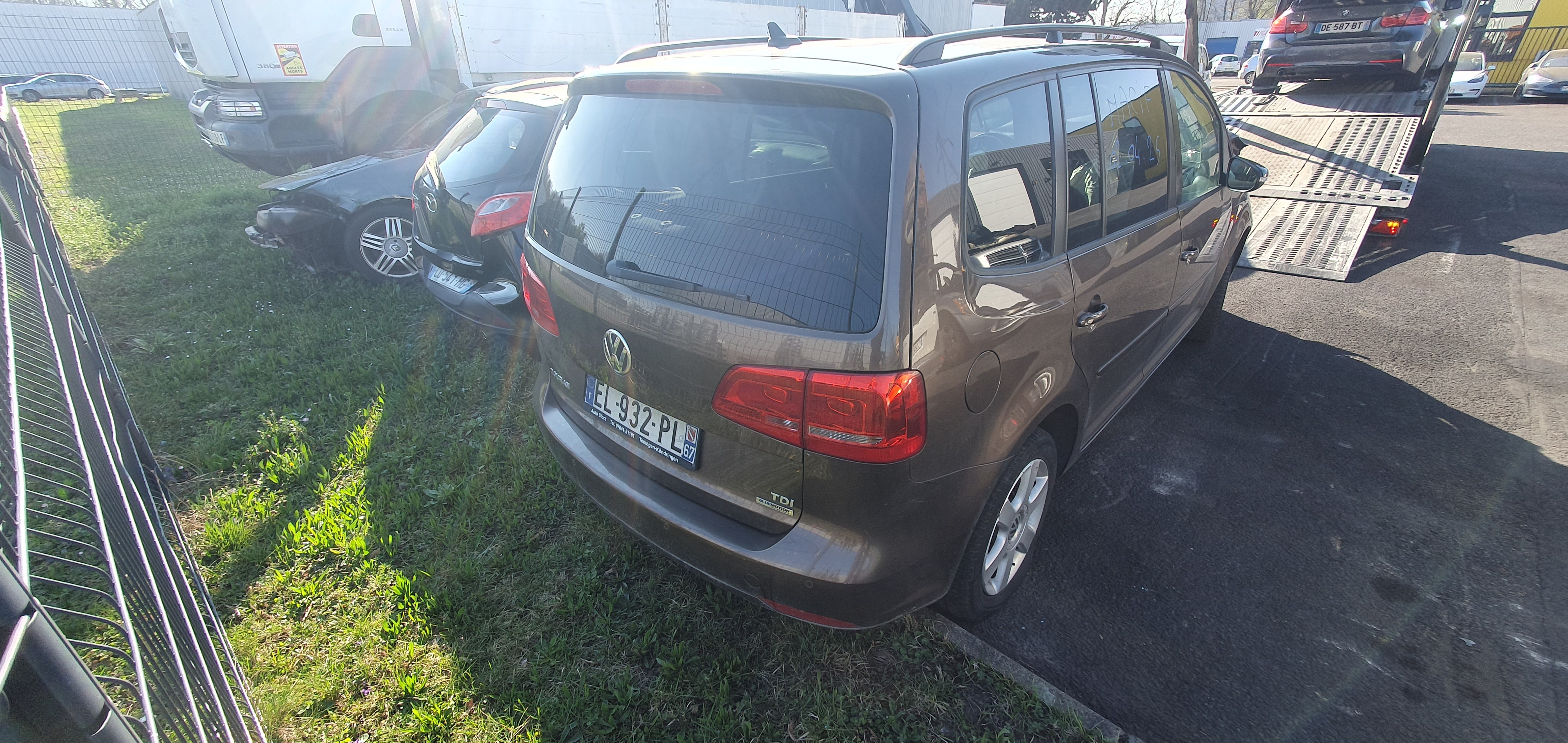 Volant pour VOLKSWAGEN TOURAN 2 Volant pour VOLKSWAGEN TOURAN 2