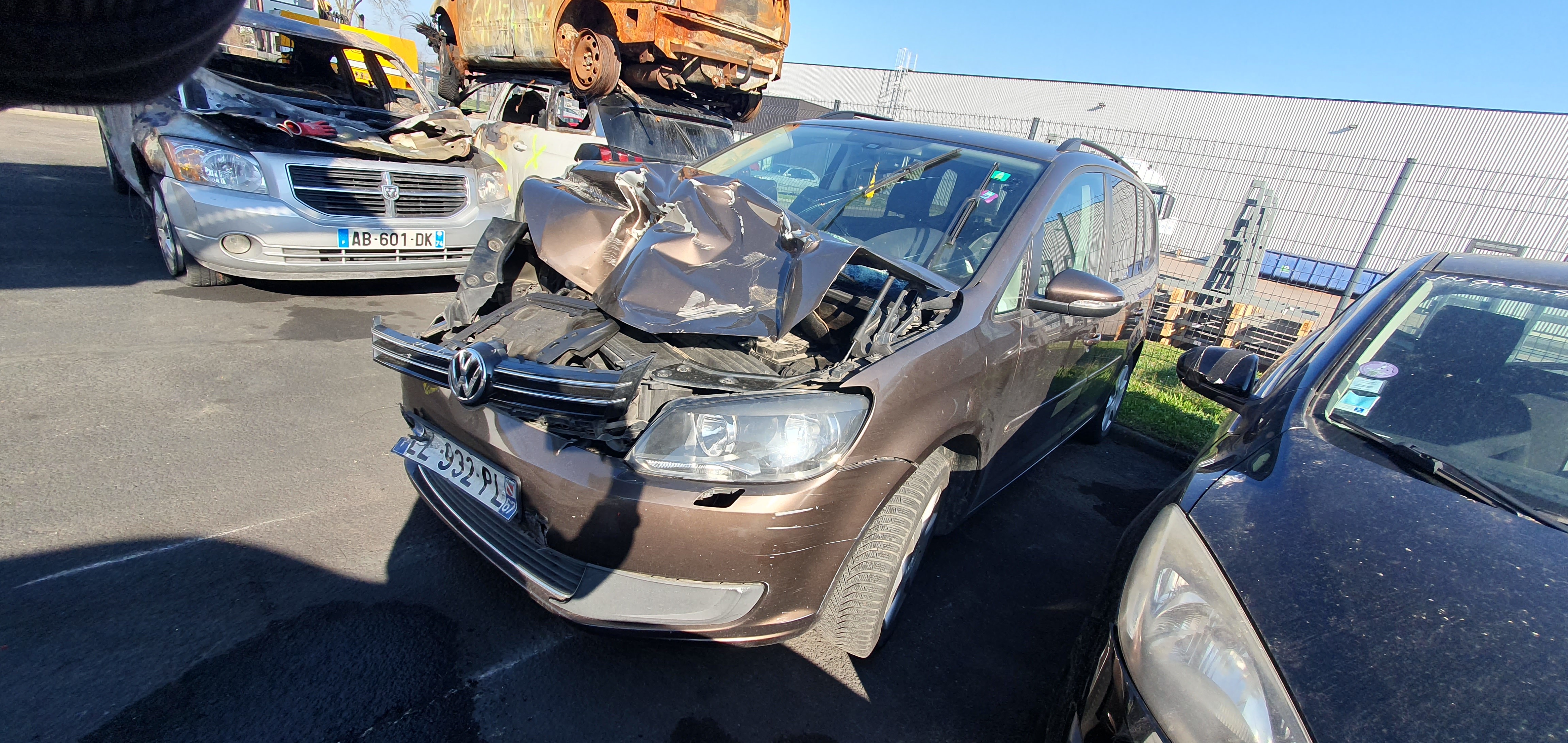 Volant pour VOLKSWAGEN TOURAN 2 Volant pour VOLKSWAGEN TOURAN 2