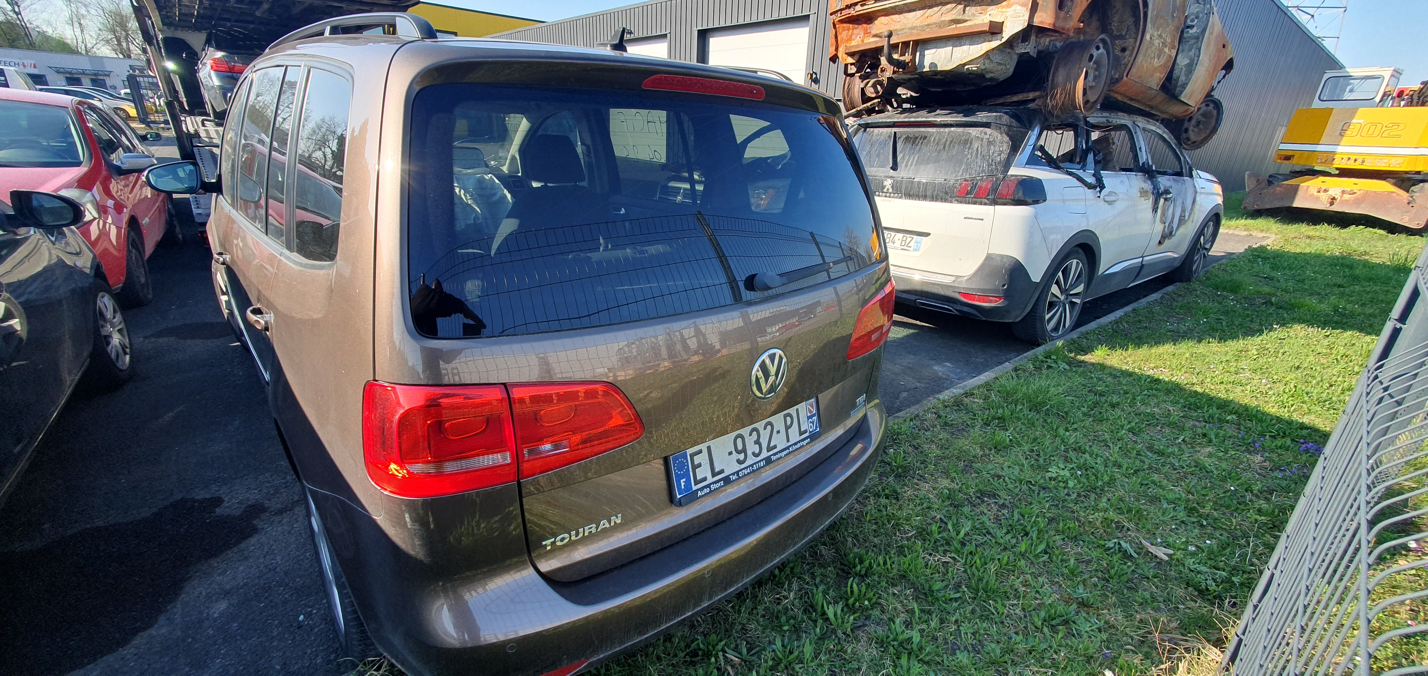 Volant pour VOLKSWAGEN TOURAN 2 Volant pour VOLKSWAGEN TOURAN 2