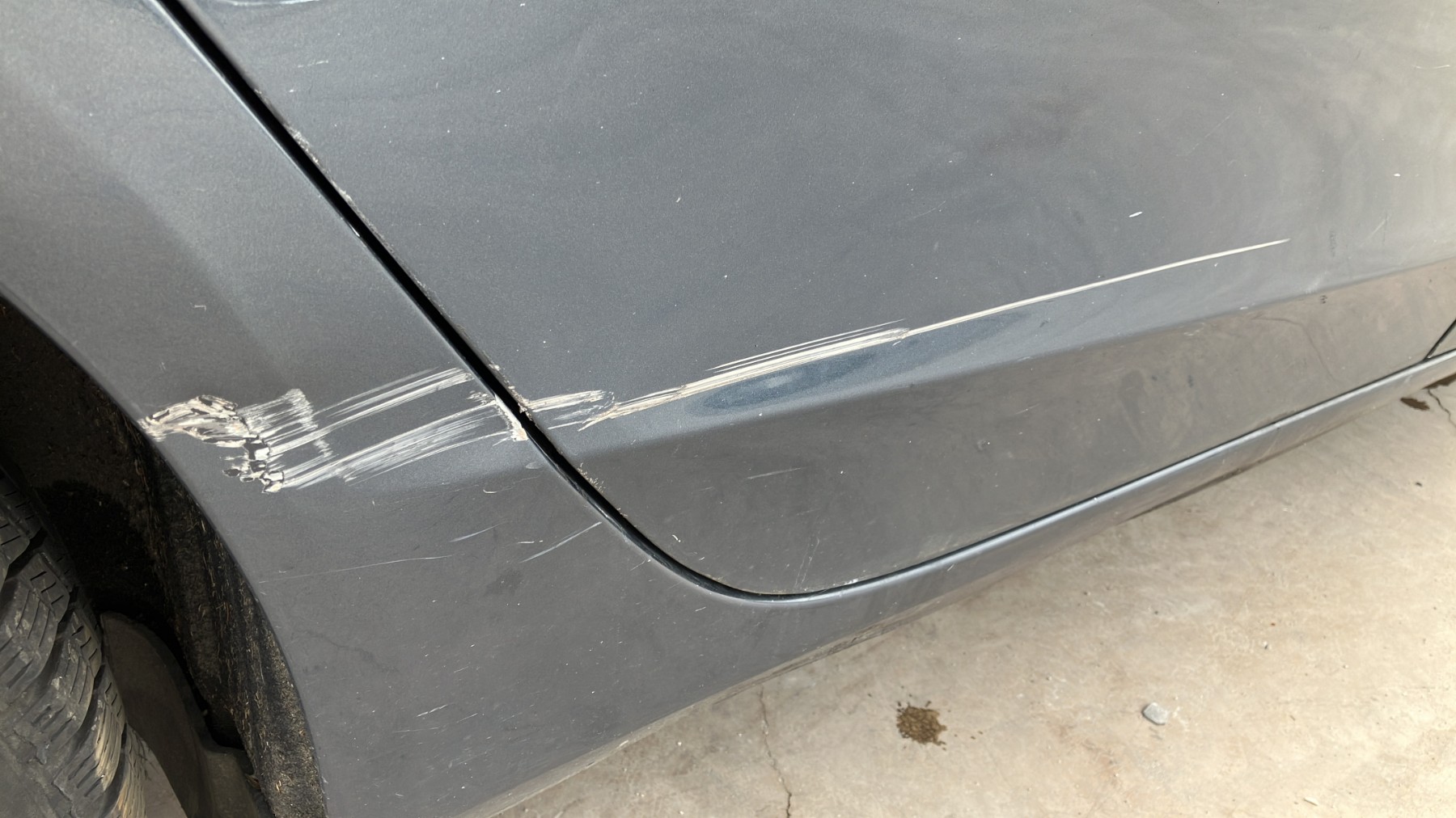 Capot pour AUDI A4 3 AVANT PHASE 1 BREAK Capot pour AUDI A4 3 AVANT PHASE 1 BREAK
