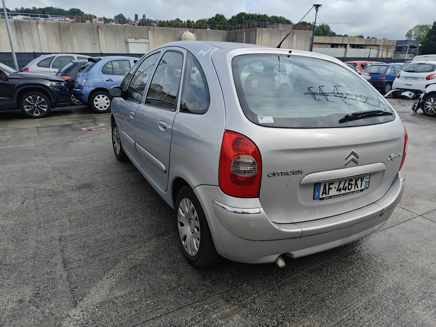 Feu arriere principal gauche (feux) pour CITROEN XSARA PICASSO PHASE 2 Feu arriere principal gauche (feux) pour CITROEN XSARA PICASSO PHASE 2