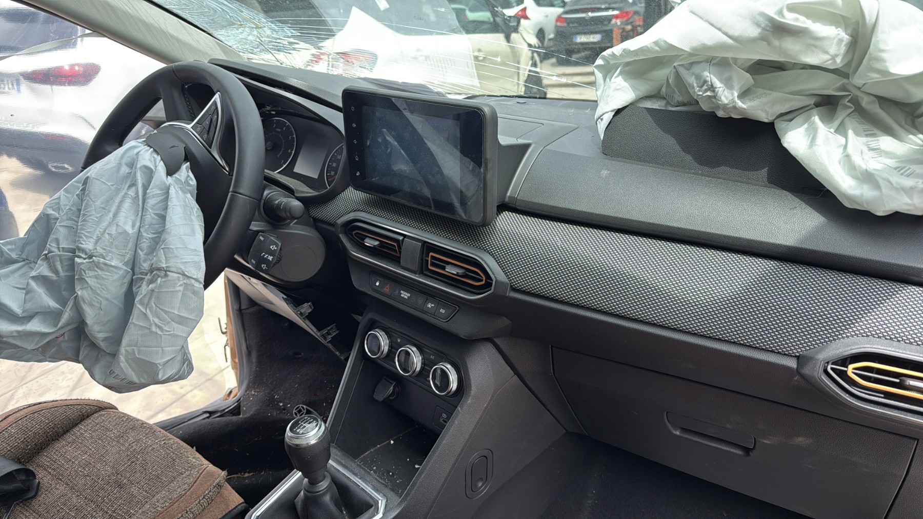 Extension d'aile arriere gauche pour DACIA SANDERO 3 STEPWAY Extension d'aile arriere gauche pour DACIA SANDERO 3 STEPWAY