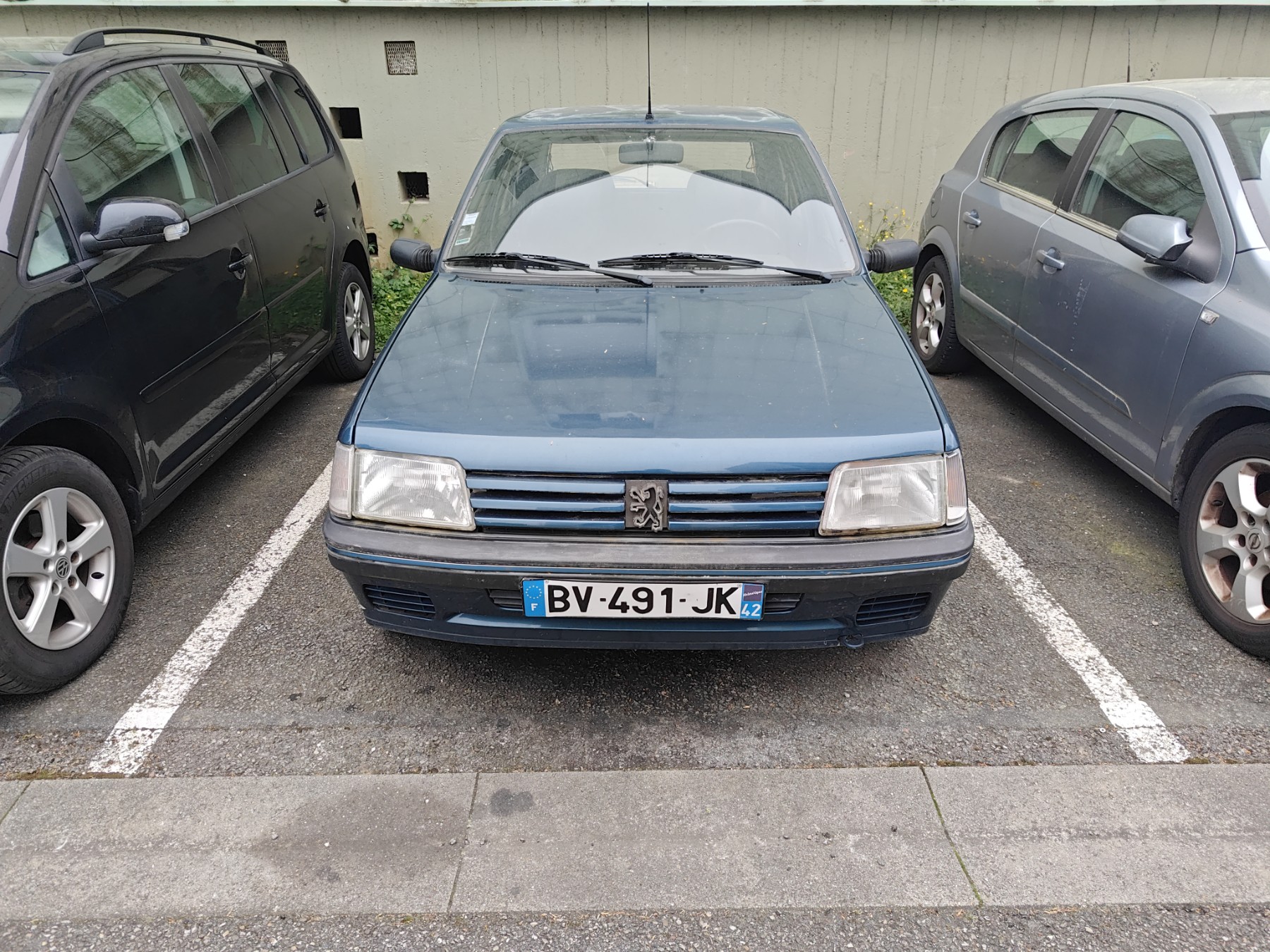 Pompe de direction pour PEUGEOT 205 PHASE 2 Pompe de direction pour PEUGEOT 205 PHASE 2