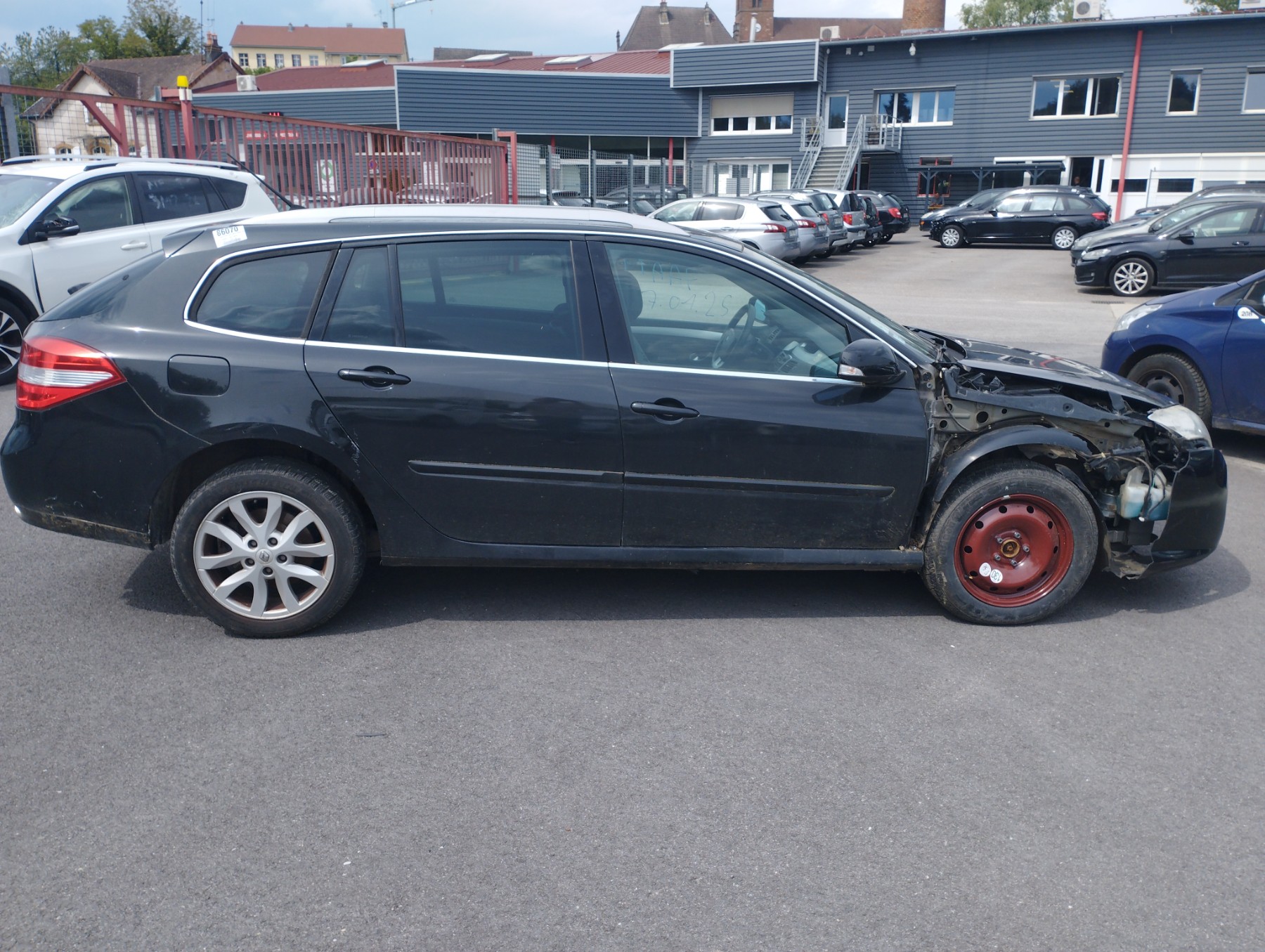 Malle/Hayon arriere pour RENAULT LAGUNA 3 PHASE 1 BREAK Malle/Hayon arriere pour RENAULT LAGUNA 3 PHASE 1 BREAK