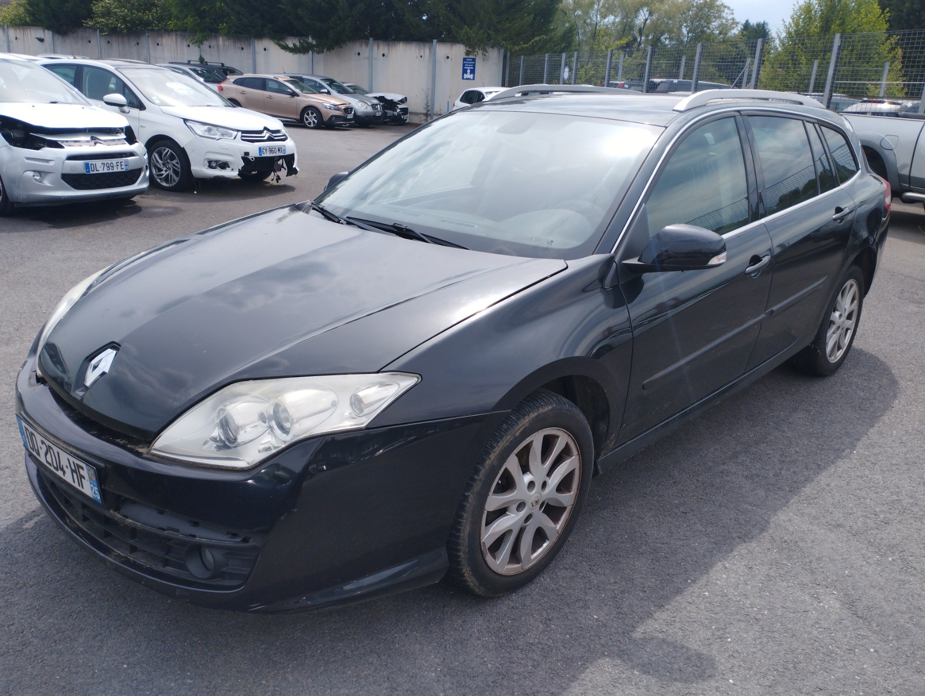 Malle/Hayon arriere pour RENAULT LAGUNA 3 PHASE 1 BREAK Malle/Hayon arriere pour RENAULT LAGUNA 3 PHASE 1 BREAK