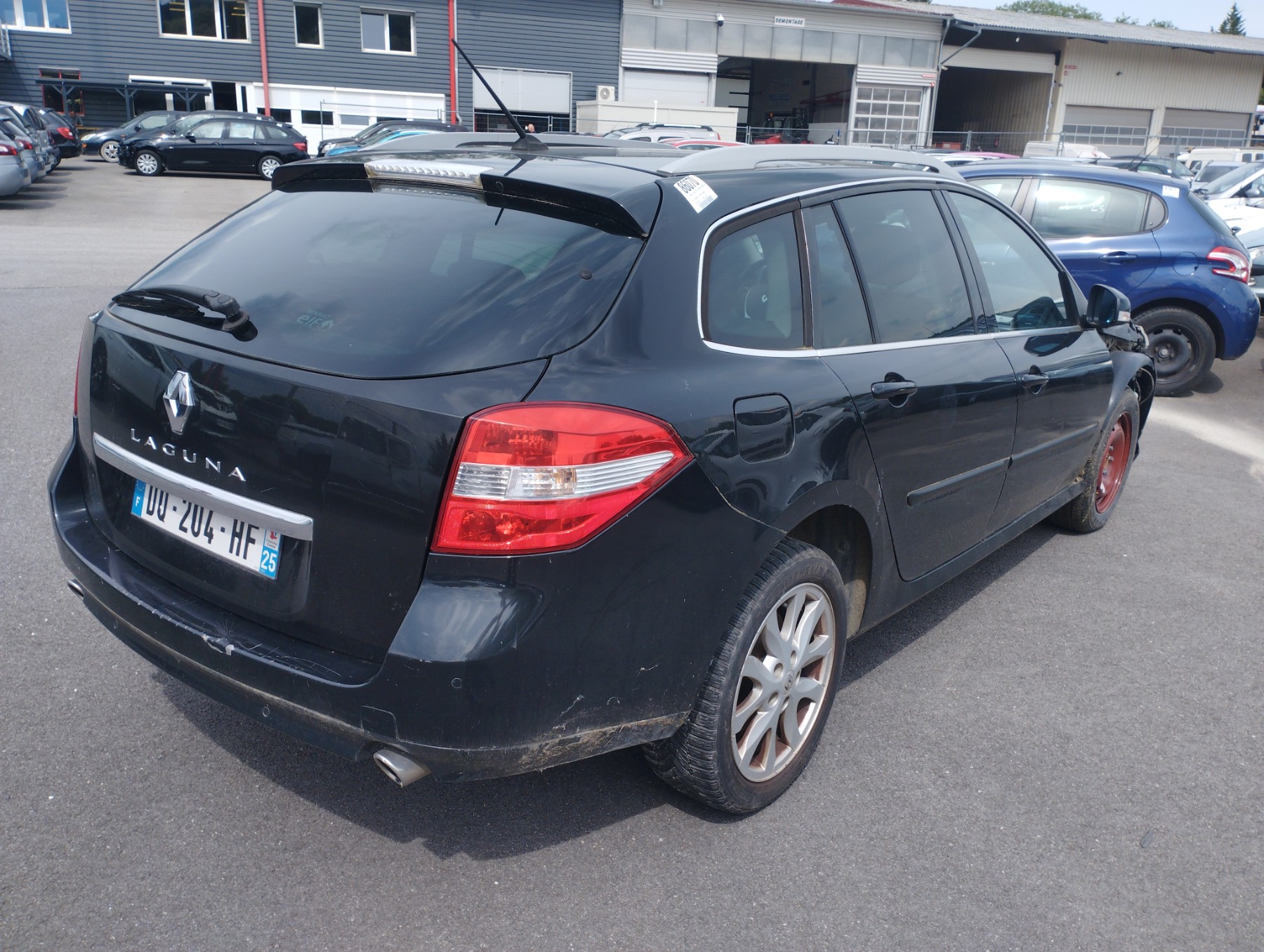 Malle/Hayon arriere pour RENAULT LAGUNA 3 PHASE 1 BREAK Malle/Hayon arriere pour RENAULT LAGUNA 3 PHASE 1 BREAK