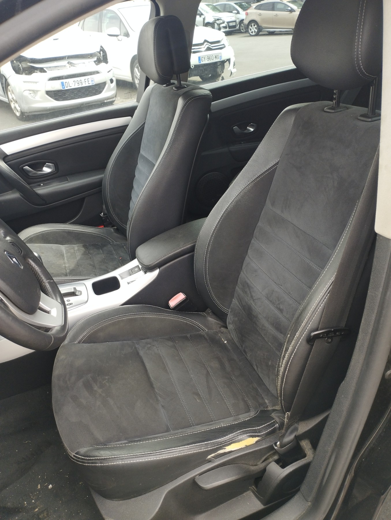 Malle/Hayon arriere pour RENAULT LAGUNA 3 PHASE 1 BREAK Malle/Hayon arriere pour RENAULT LAGUNA 3 PHASE 1 BREAK