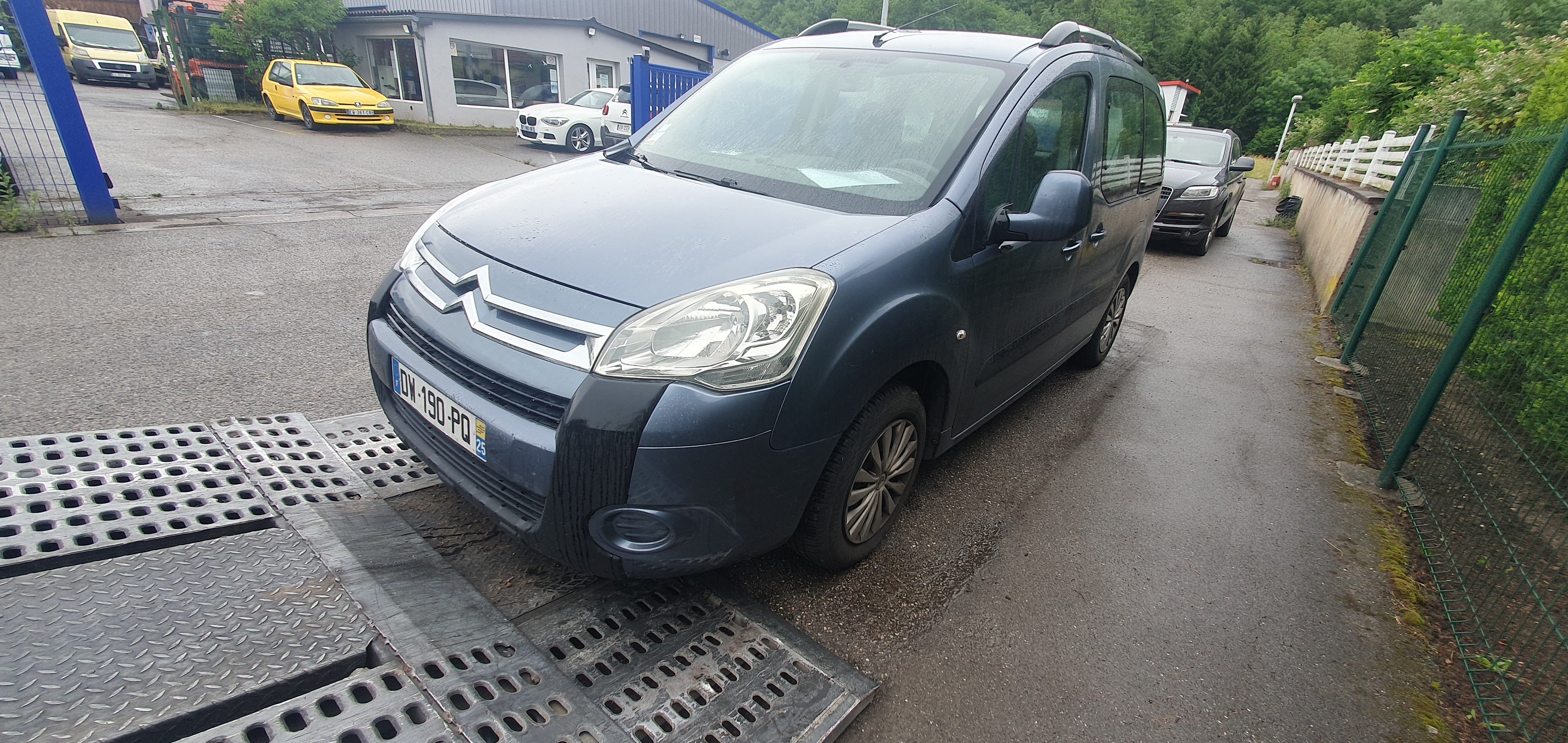 Porte arriere droit pour CITROEN BERLINGO 2 PHASE 1 Porte arriere droit pour CITROEN BERLINGO 2 PHASE 1