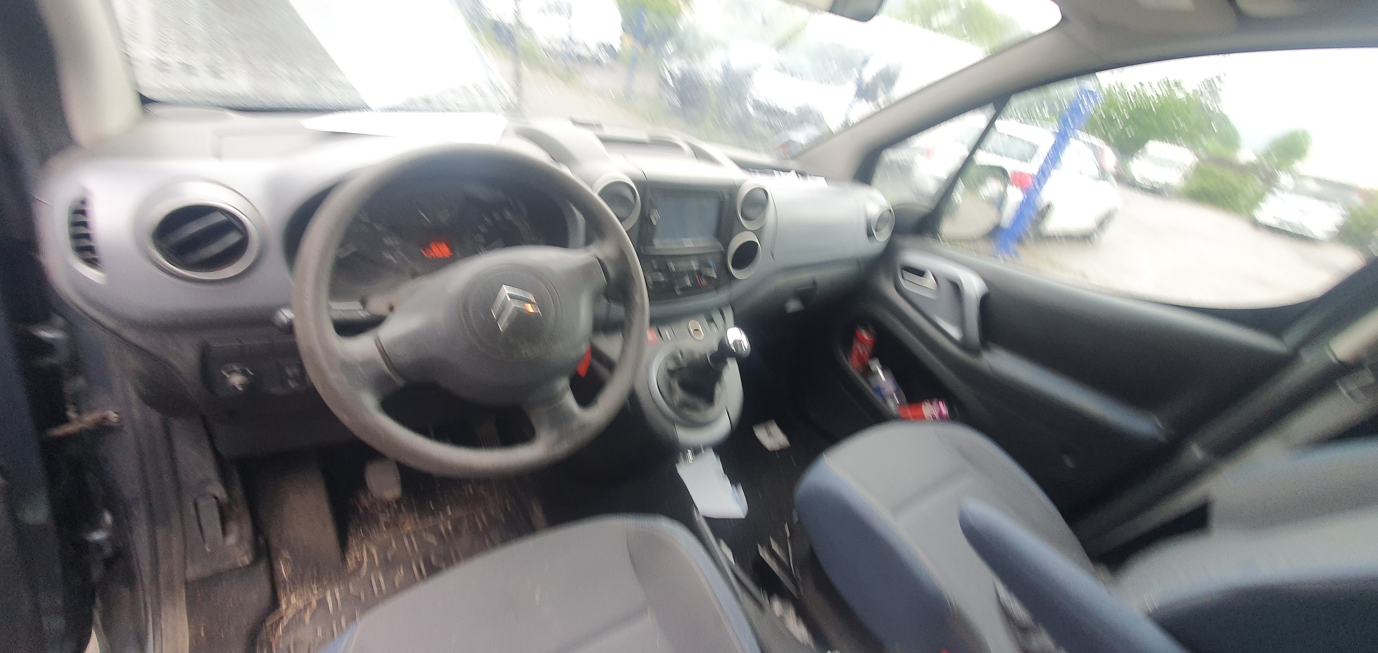 Porte arriere droit pour CITROEN BERLINGO 2 PHASE 1 Porte arriere droit pour CITROEN BERLINGO 2 PHASE 1