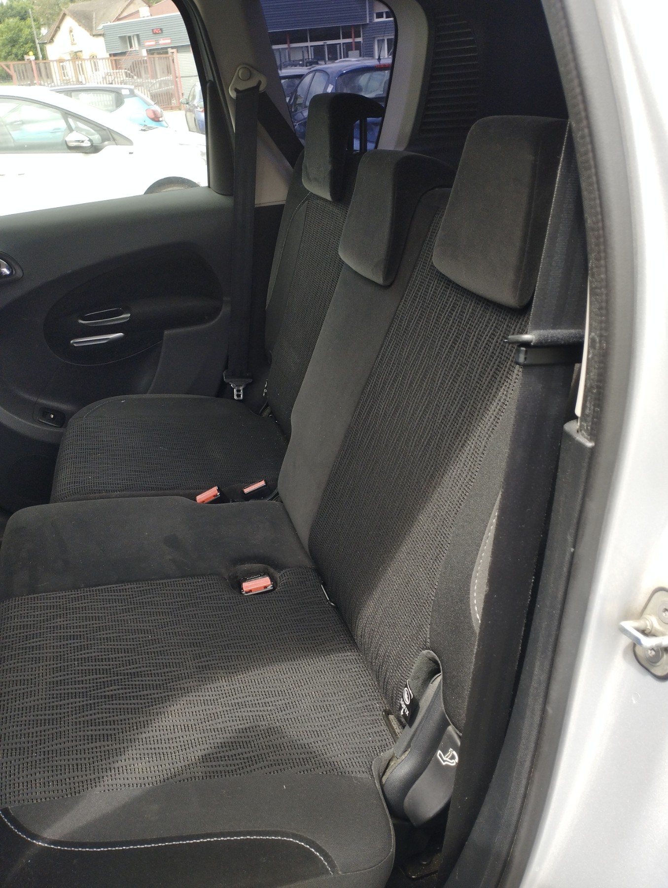 Feu de recul droit pour CITROEN C3 PICASSO PHASE 1 Feu de recul droit pour CITROEN C3 PICASSO PHASE 1