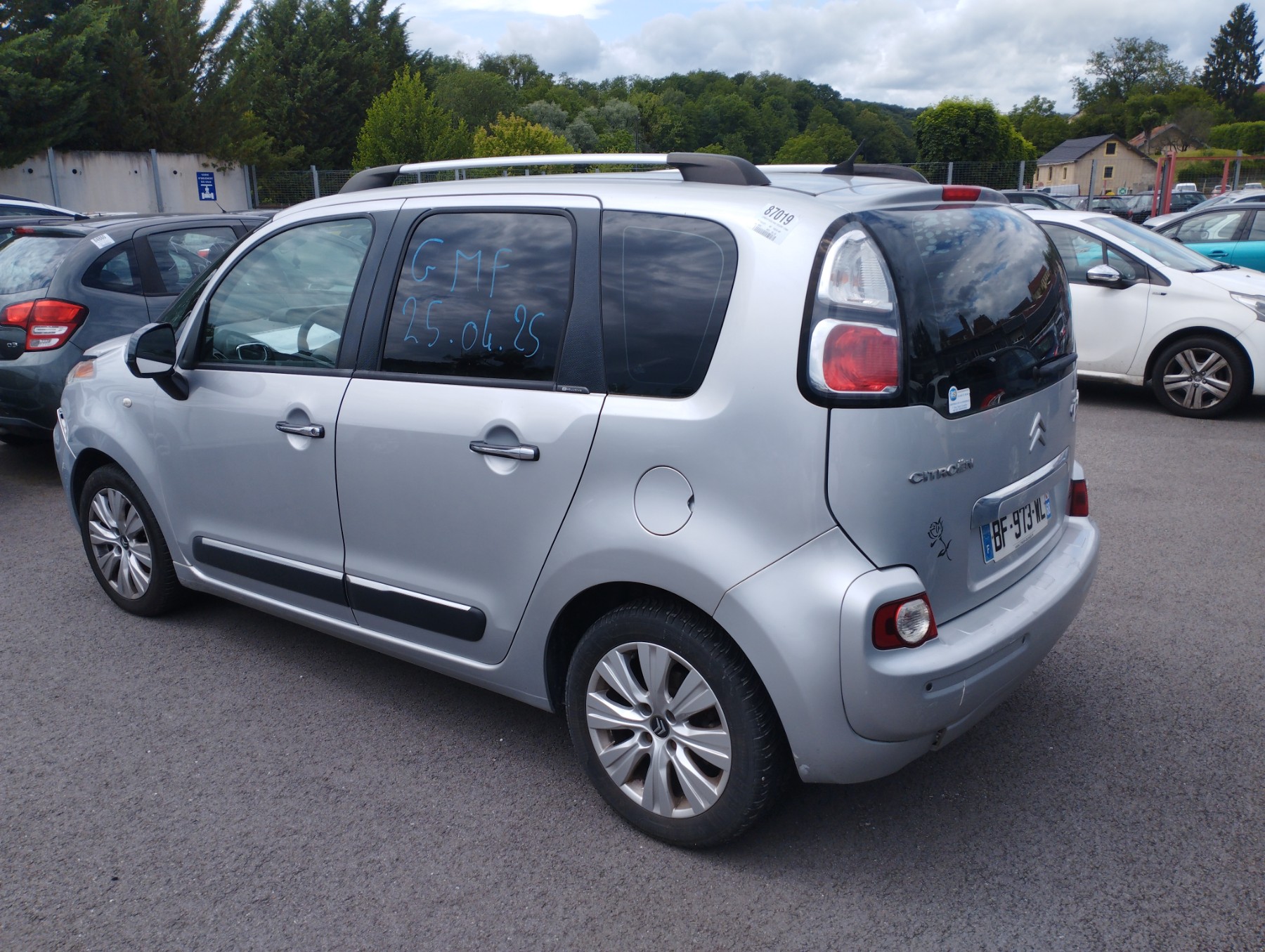 Feu de recul droit pour CITROEN C3 PICASSO PHASE 1 Feu de recul droit pour CITROEN C3 PICASSO PHASE 1