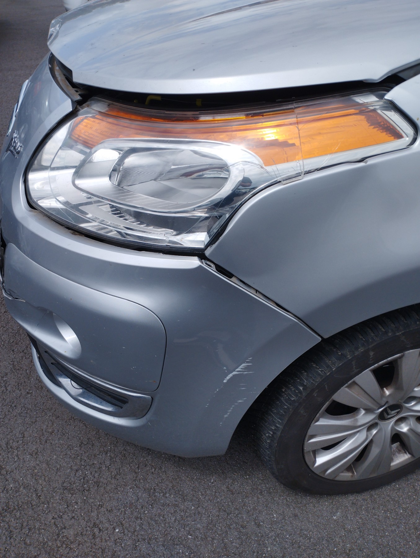 Feu de recul droit pour CITROEN C3 PICASSO PHASE 1 Feu de recul droit pour CITROEN C3 PICASSO PHASE 1