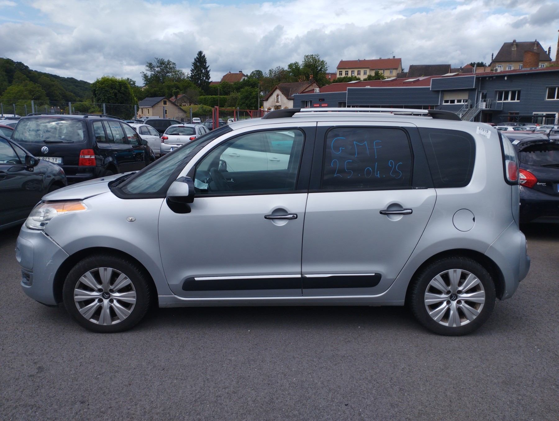 Feu de recul droit pour CITROEN C3 PICASSO PHASE 1 Feu de recul droit pour CITROEN C3 PICASSO PHASE 1