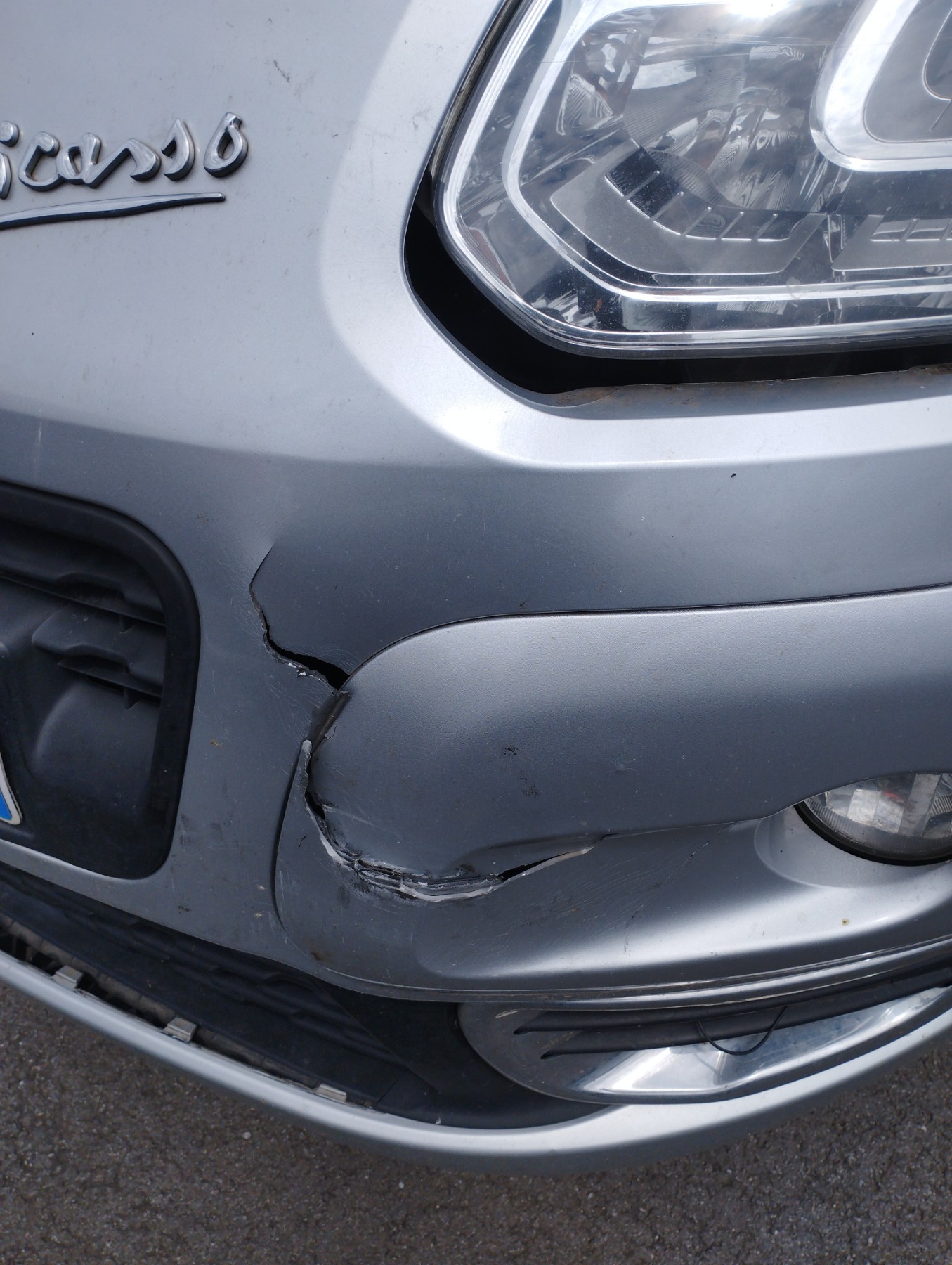 Feu de recul droit pour CITROEN C3 PICASSO PHASE 1 Feu de recul droit pour CITROEN C3 PICASSO PHASE 1