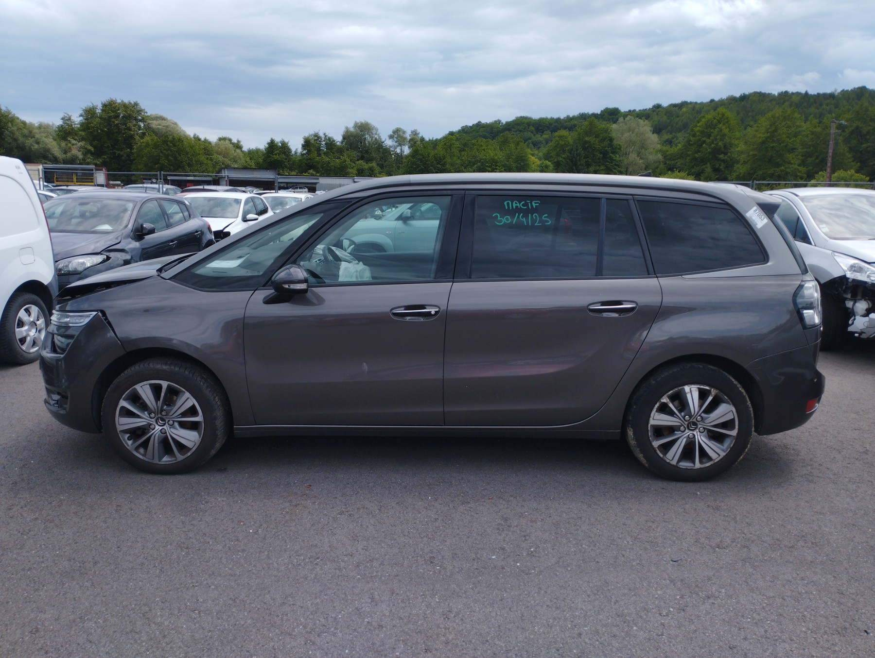 Amortisseur avant droit pour CITROEN C4 GRAND PICASSO 2 PHASE 1 Amortisseur avant droit pour CITROEN C4 GRAND PICASSO 2 PHASE 1