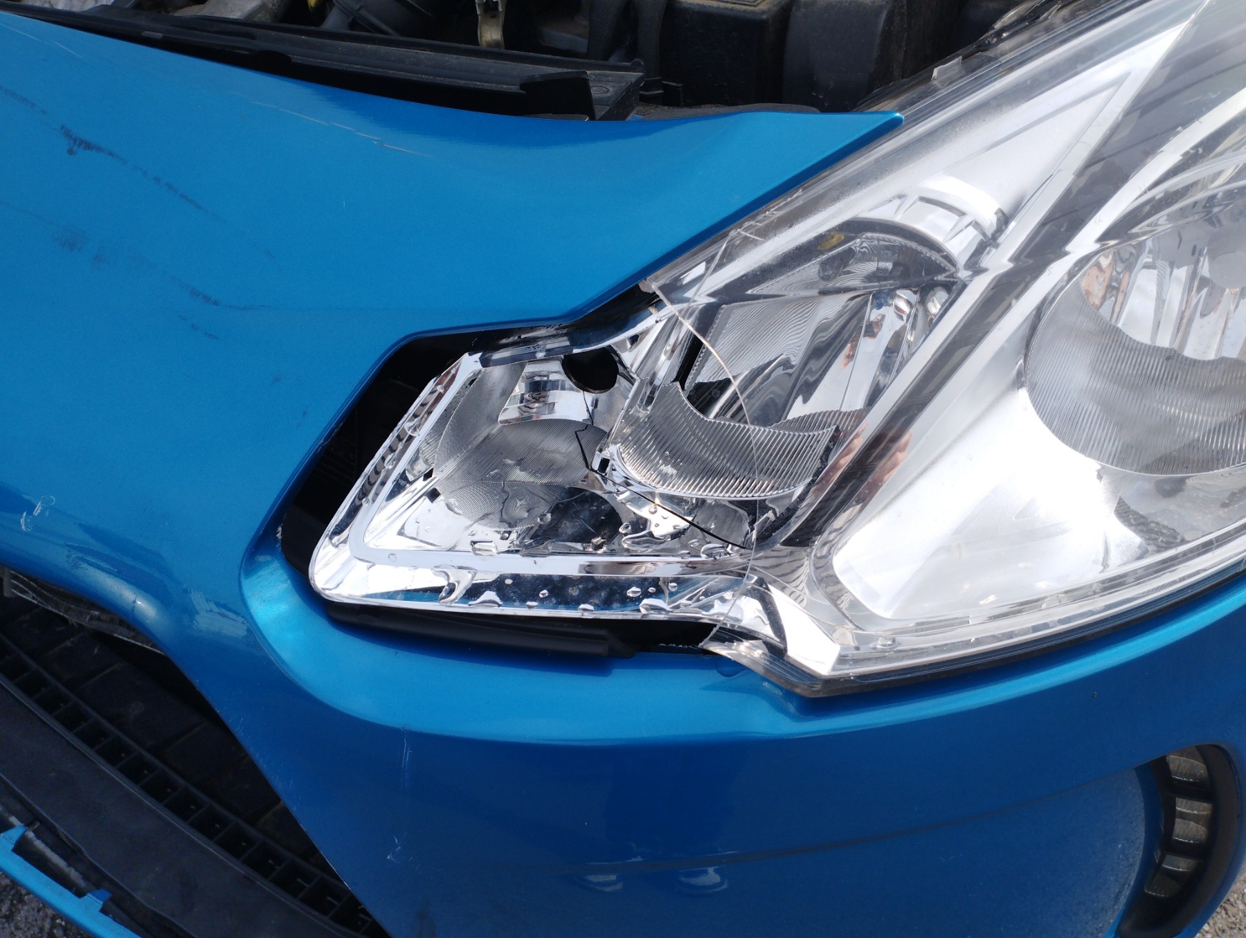 Malle/Hayon arriere pour CITROEN DS3 PHASE 1 Malle/Hayon arriere pour CITROEN DS3 PHASE 1