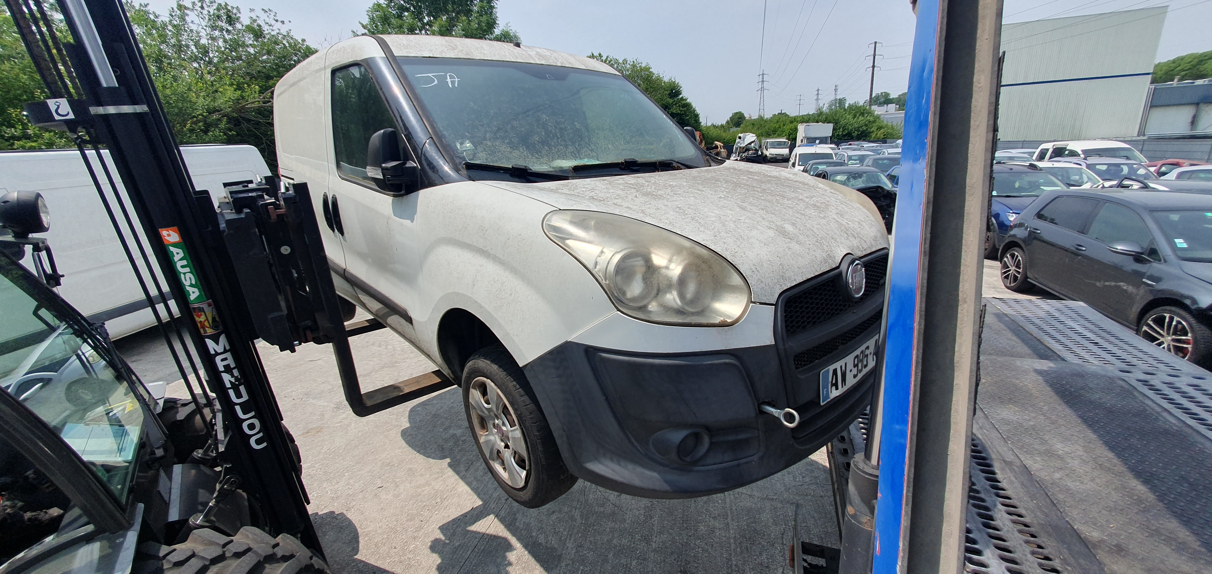 Leve vitre electrique avant gauche pour FIAT DOBLO 2 PHASE 1 Leve vitre electrique avant gauche pour FIAT DOBLO 2 PHASE 1