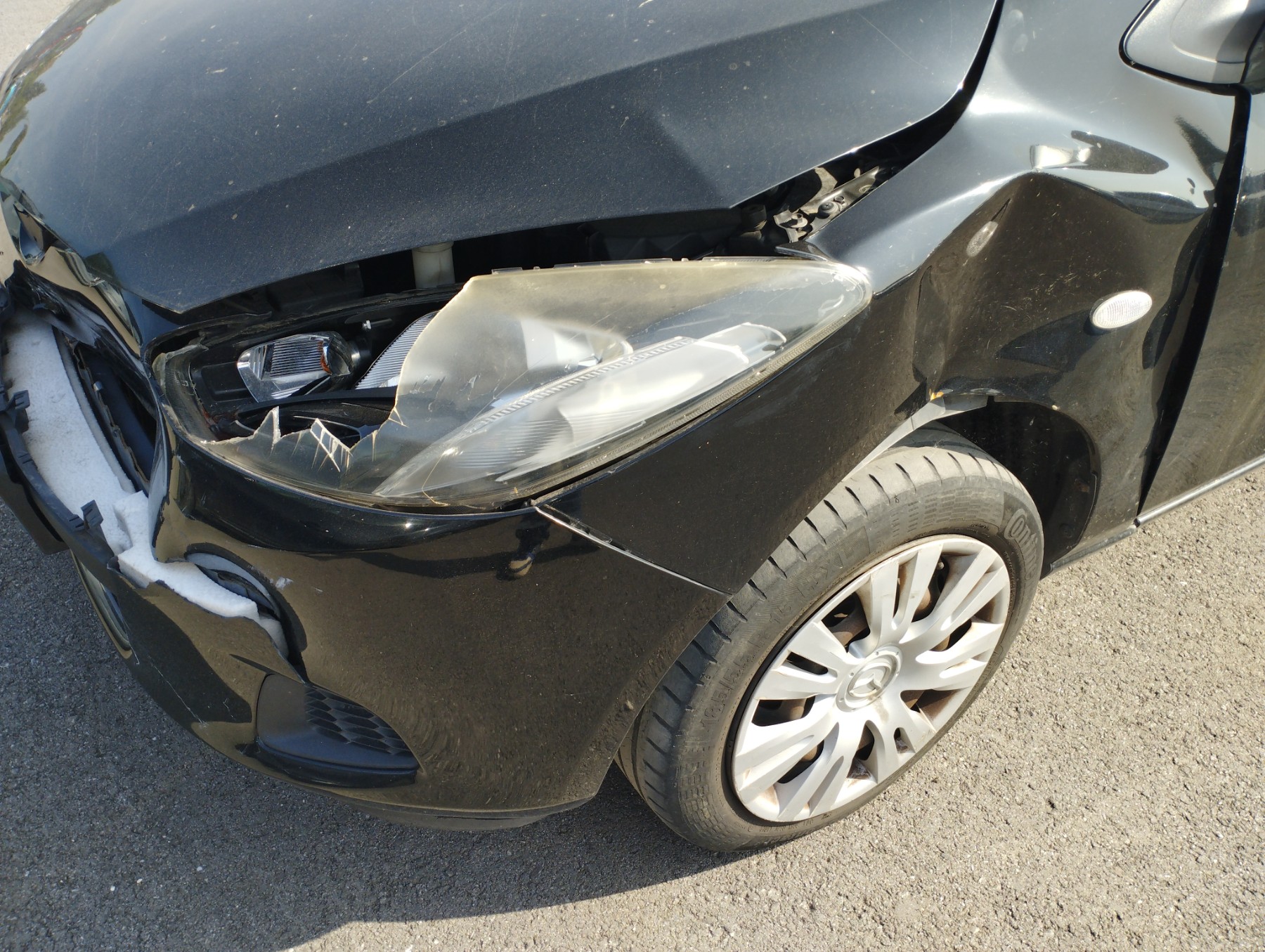 Feu arriere principal gauche (feux) pour MAZDA 2 2 PHASE 1 Feu arriere principal gauche (feux) pour MAZDA 2 2 PHASE 1