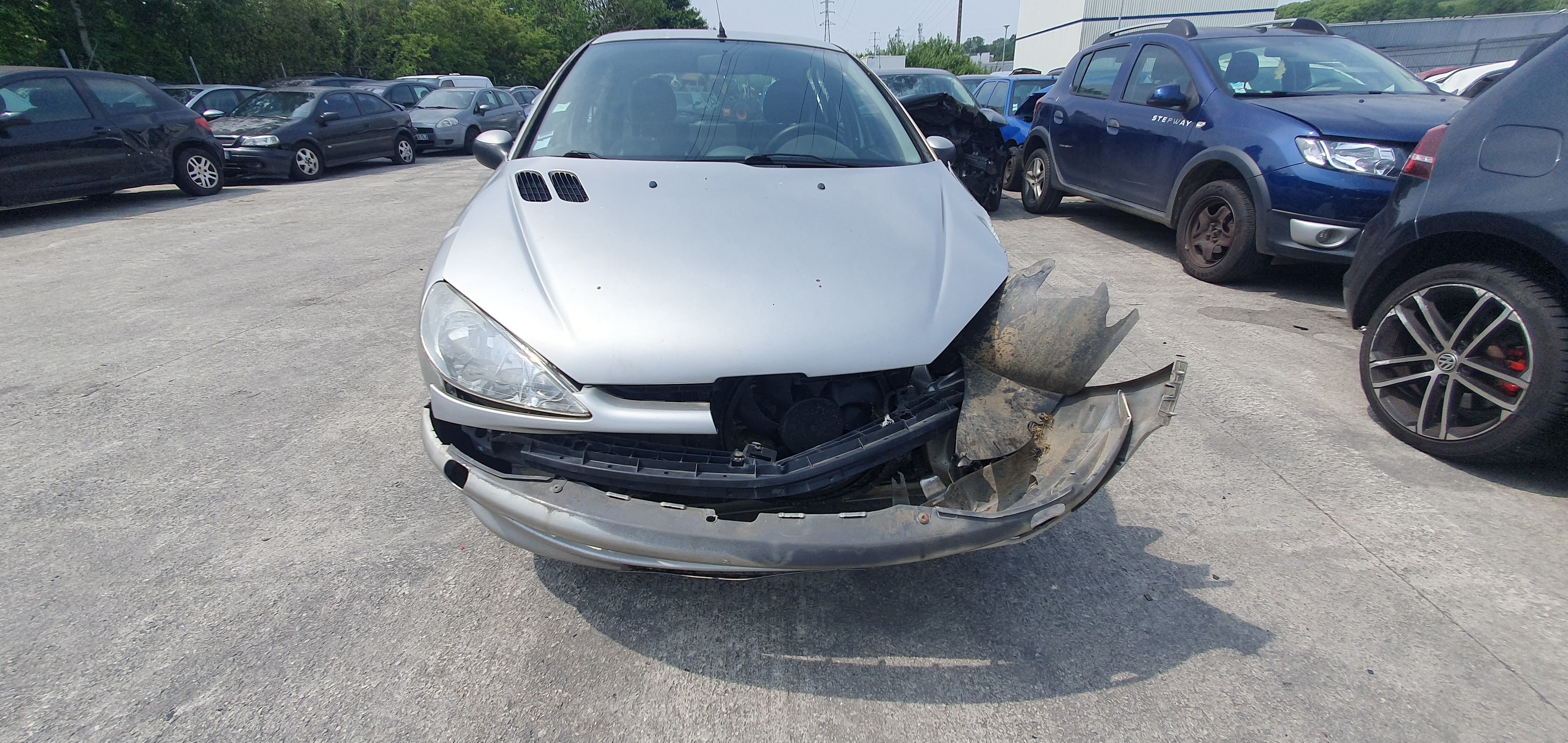 Moteur pour PEUGEOT 206 PHASE 2 Moteur pour PEUGEOT 206 PHASE 2