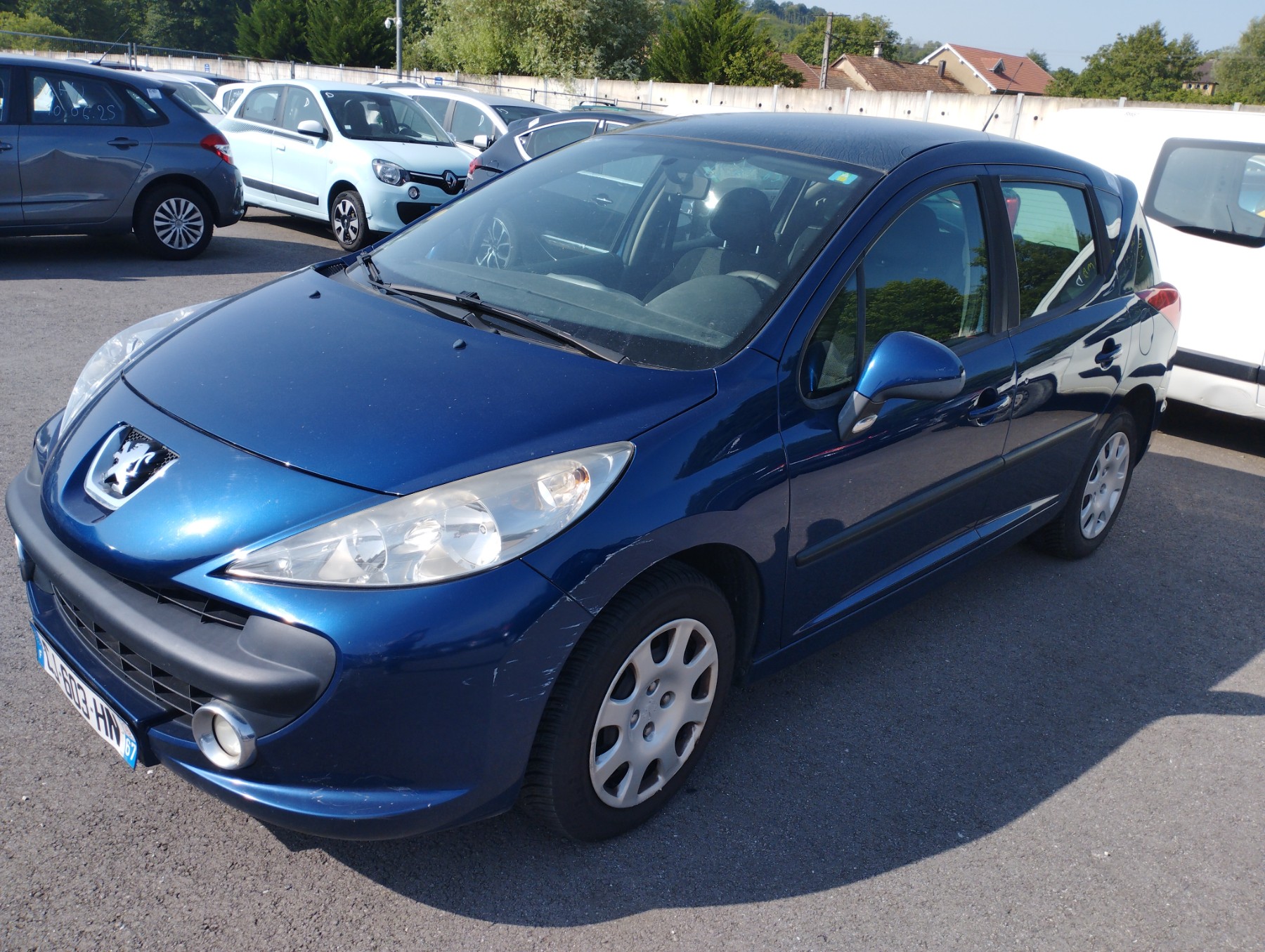 Pare choc arriere pour PEUGEOT 207 PHASE 1 BREAK Pare choc arriere pour PEUGEOT 207 PHASE 1 BREAK