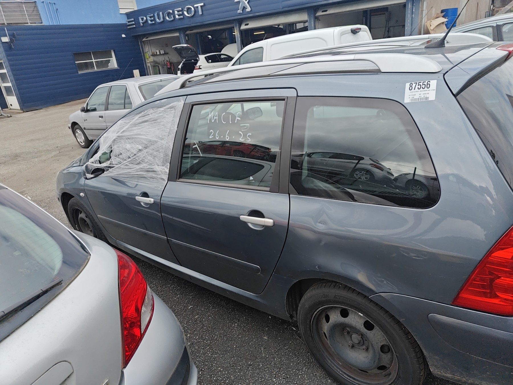 Plage arriere pour PEUGEOT 307 PHASE 1 Plage arriere pour PEUGEOT 307 PHASE 1