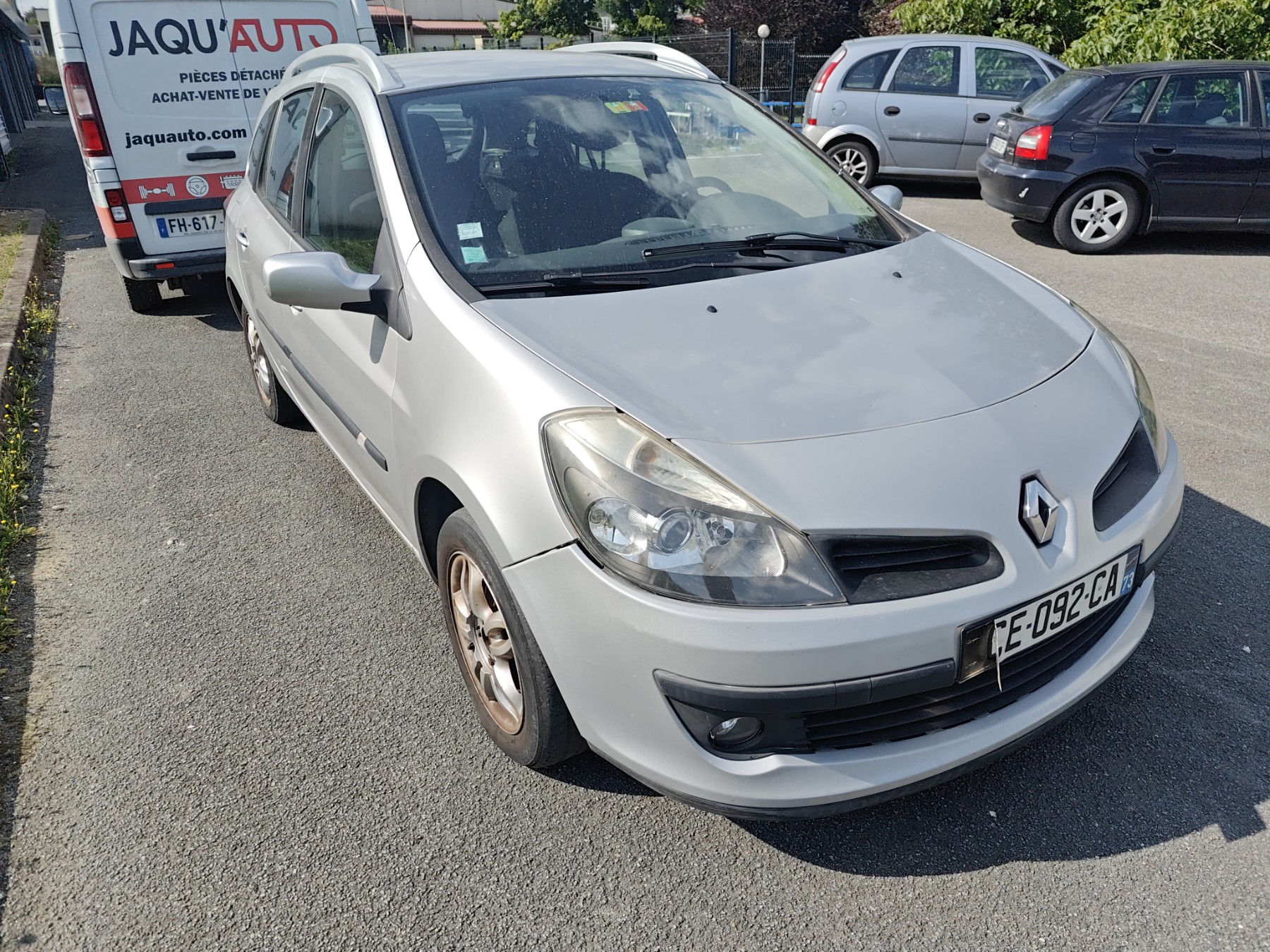 Retroviseur droit pour RENAULT CLIO III ESTATE PHASE 1 Retroviseur droit pour RENAULT CLIO III ESTATE PHASE 1