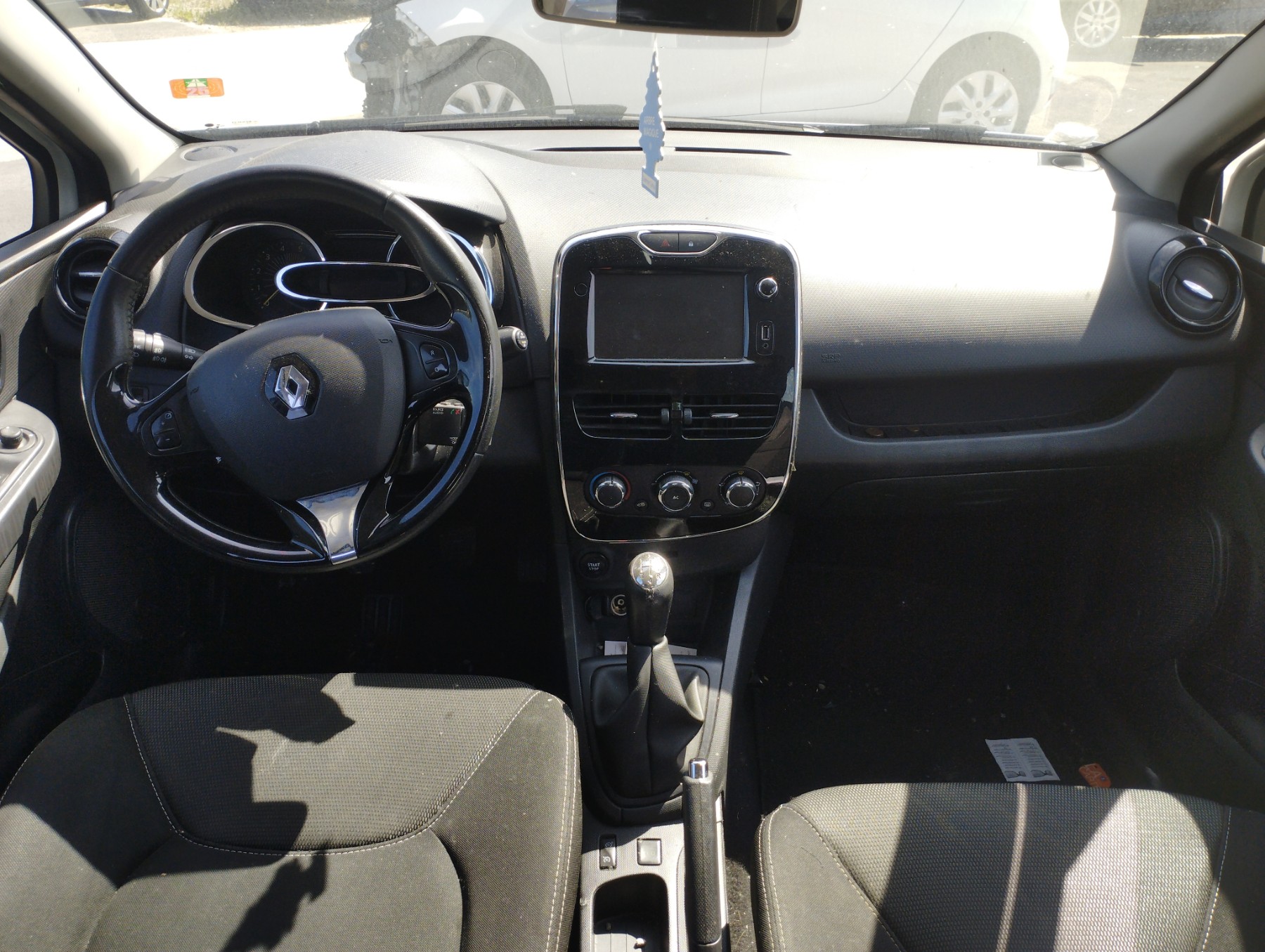 Platine feu arriere droit pour RENAULT CLIO 4 PHASE 1 Platine feu arriere droit pour RENAULT CLIO 4 PHASE 1