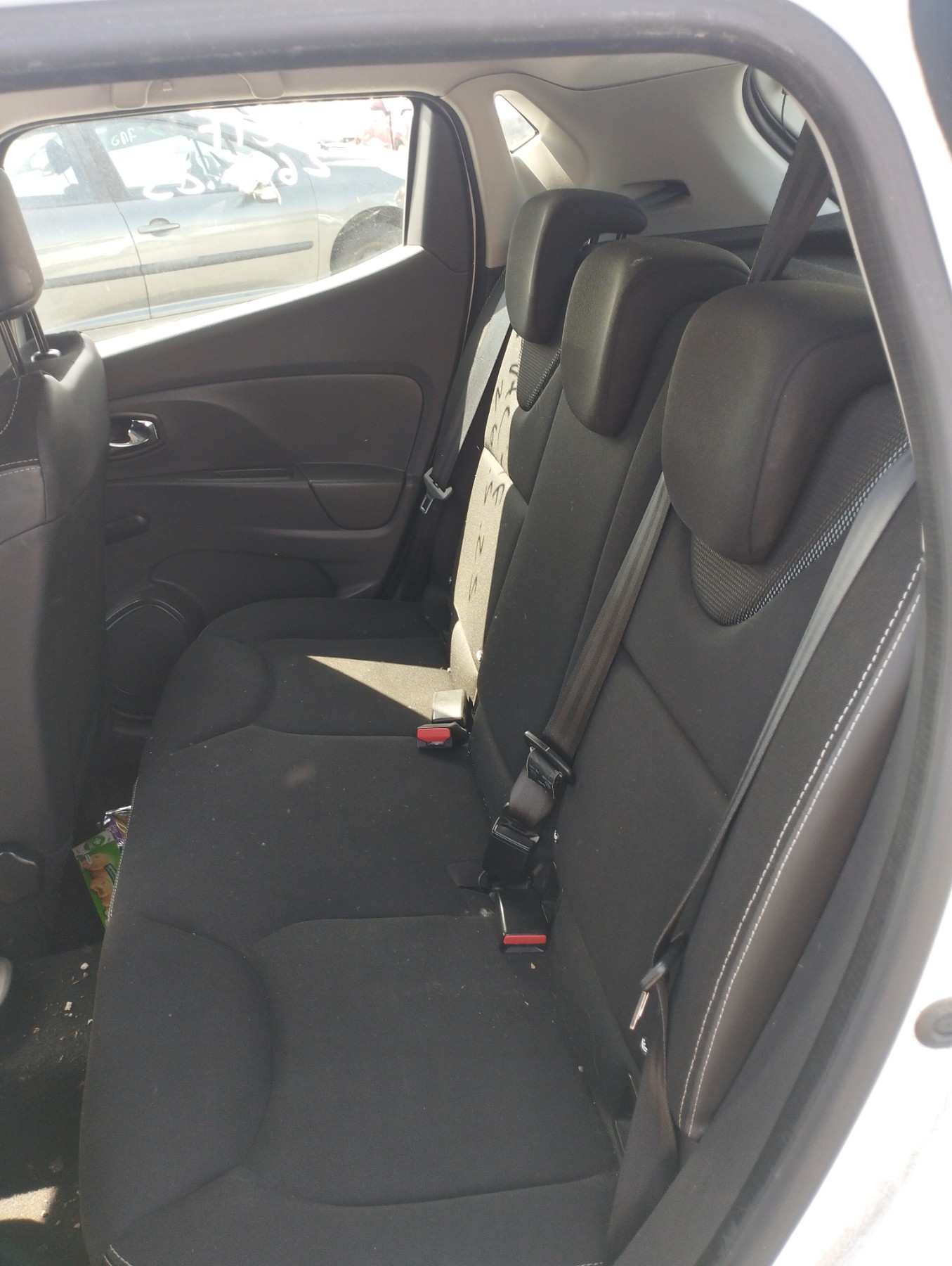Platine feu arriere droit pour RENAULT CLIO 4 PHASE 1 Platine feu arriere droit pour RENAULT CLIO 4 PHASE 1