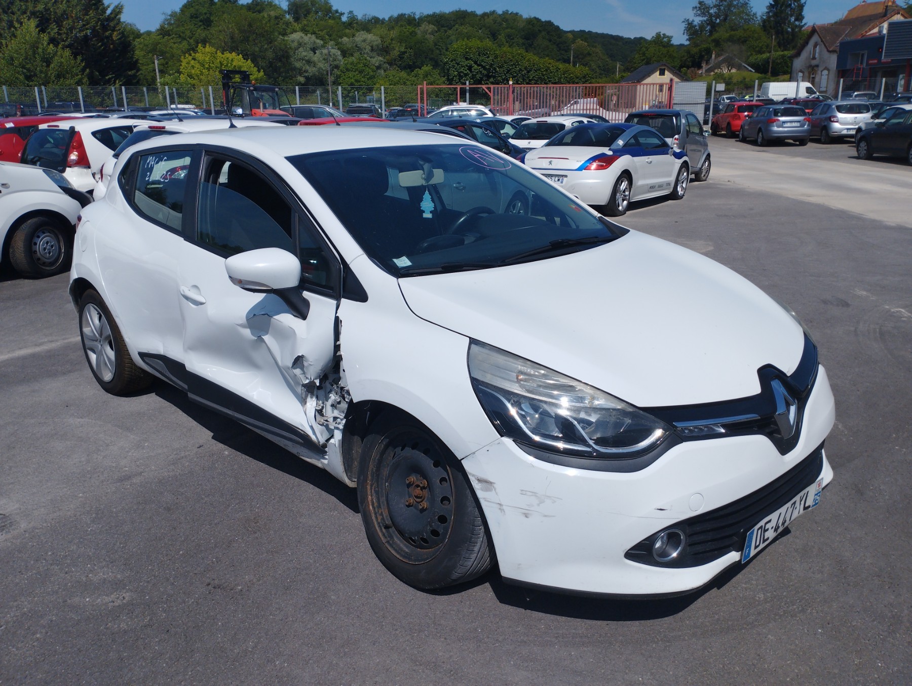 Platine feu arriere droit pour RENAULT CLIO 4 PHASE 1 Platine feu arriere droit pour RENAULT CLIO 4 PHASE 1