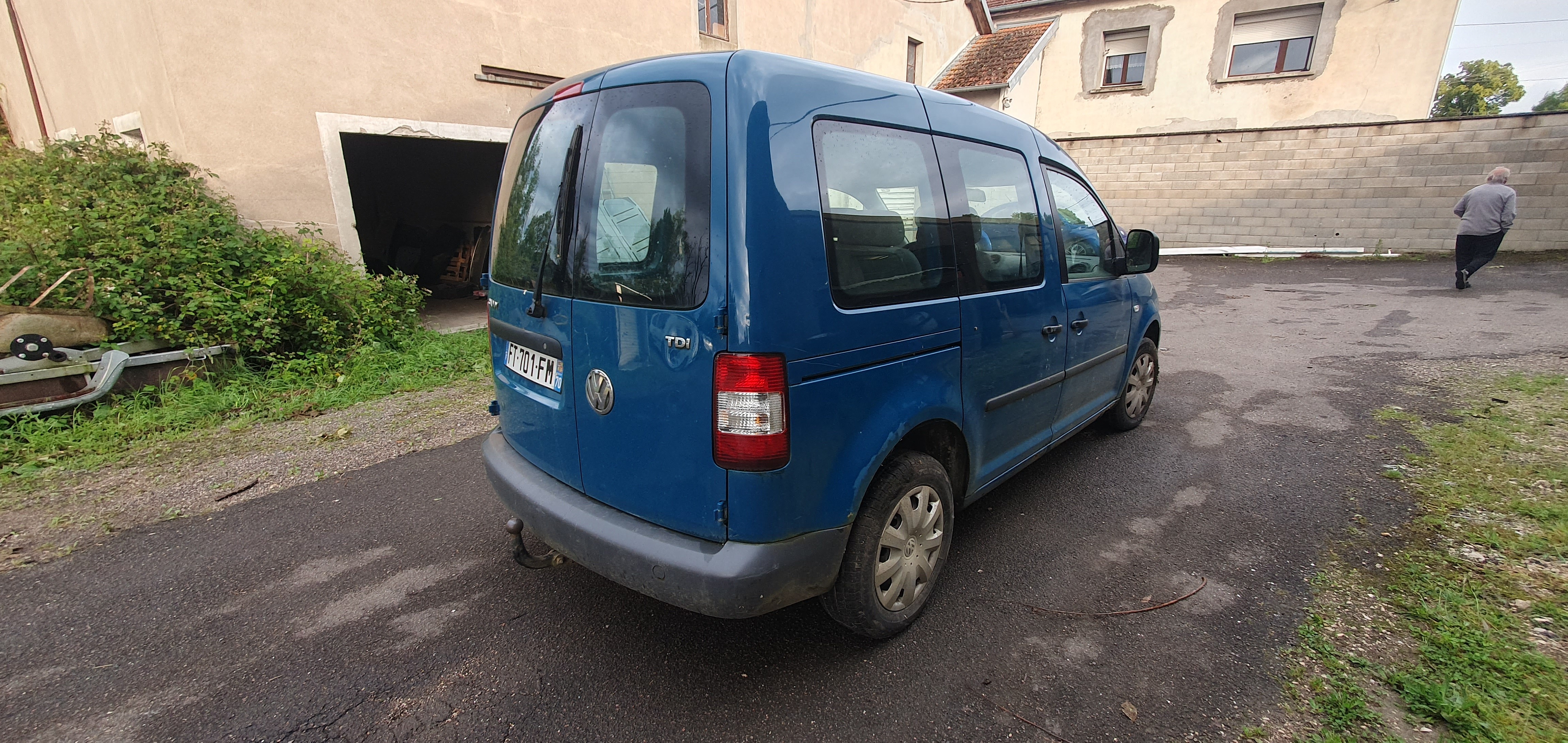 Feu arriere principal gauche (feux) pour VOLKSWAGEN CADDY 3 PHASE 1 Feu arriere principal gauche (feux) pour VOLKSWAGEN CADDY 3 PHASE 1
