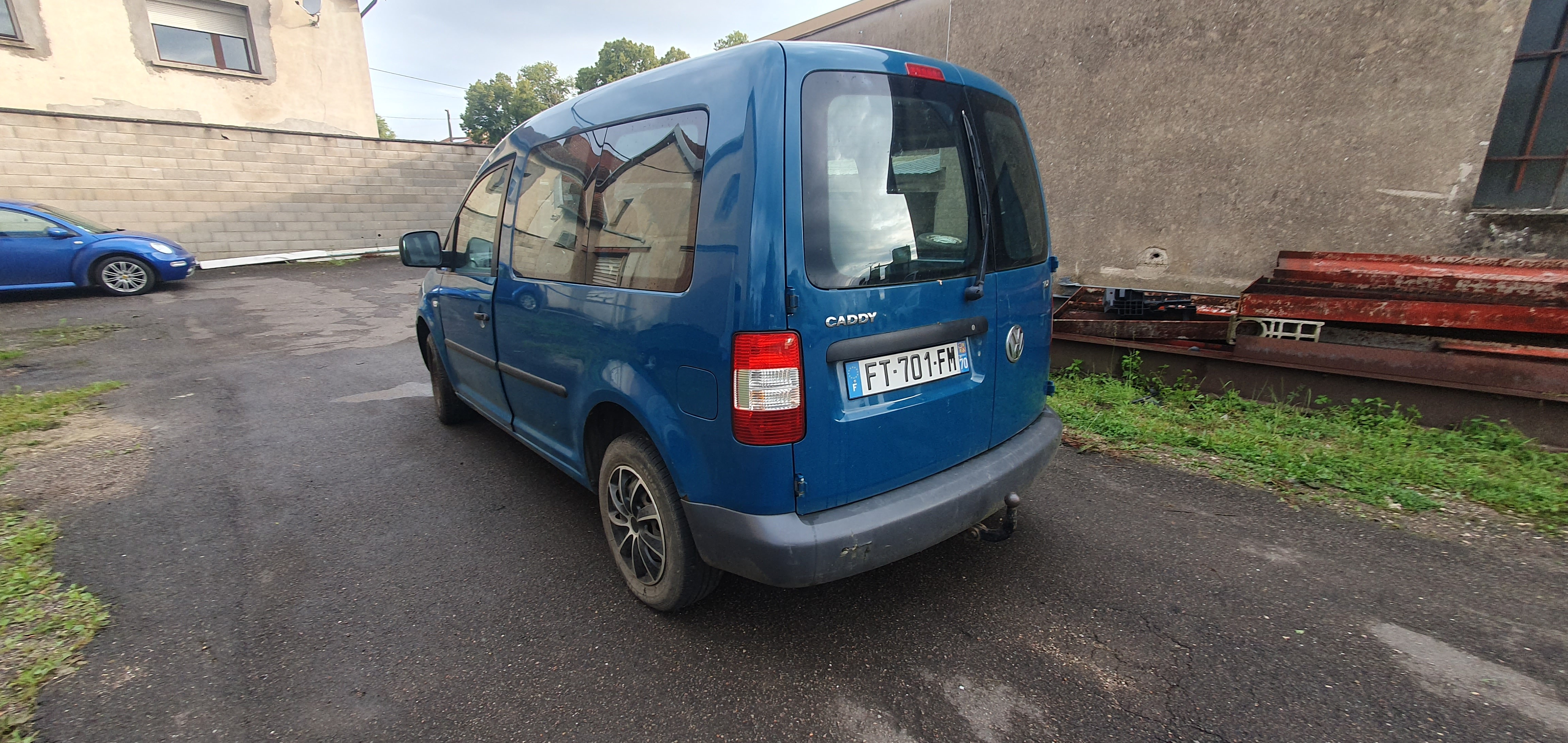 Feu arriere principal gauche (feux) pour VOLKSWAGEN CADDY 3 PHASE 1 Feu arriere principal gauche (feux) pour VOLKSWAGEN CADDY 3 PHASE 1