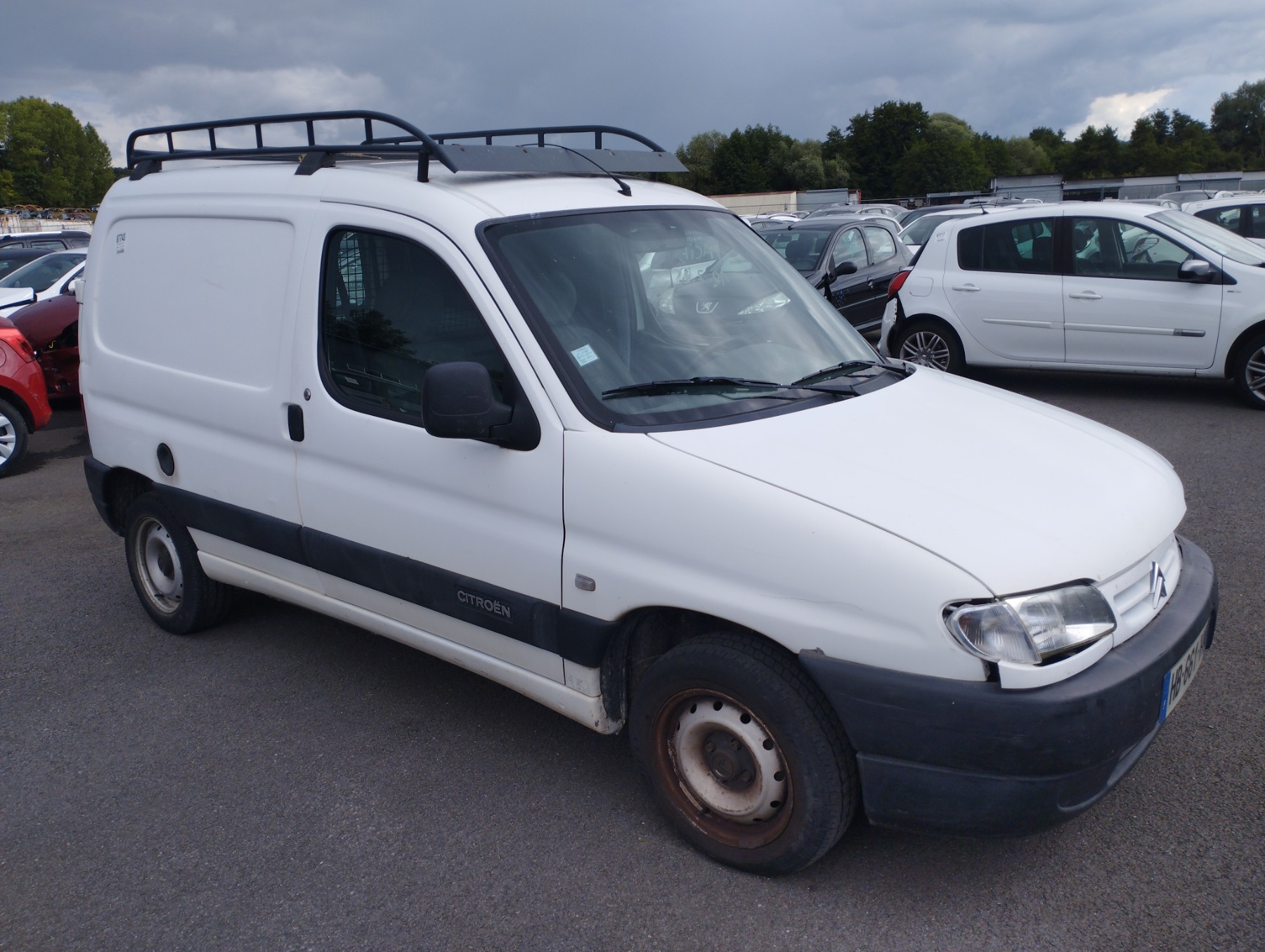 Pivot de moyeu avant gauche pour CITROEN BERLINGO 1 PHASE 1 Pivot de moyeu avant gauche pour CITROEN BERLINGO 1 PHASE 1