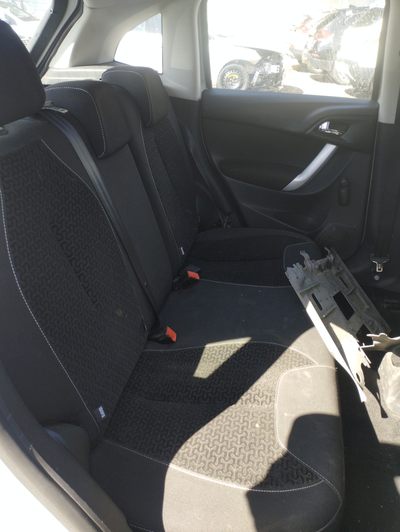 Ceinture arriere gauche pour CITROEN C3 2 PHASE 1 Ceinture arriere gauche pour CITROEN C3 2 PHASE 1