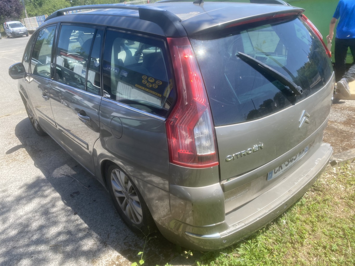 Vide poche avant droit pour CITROEN C4 GRAND PICASSO 1 Vide poche avant droit pour CITROEN C4 GRAND PICASSO 1