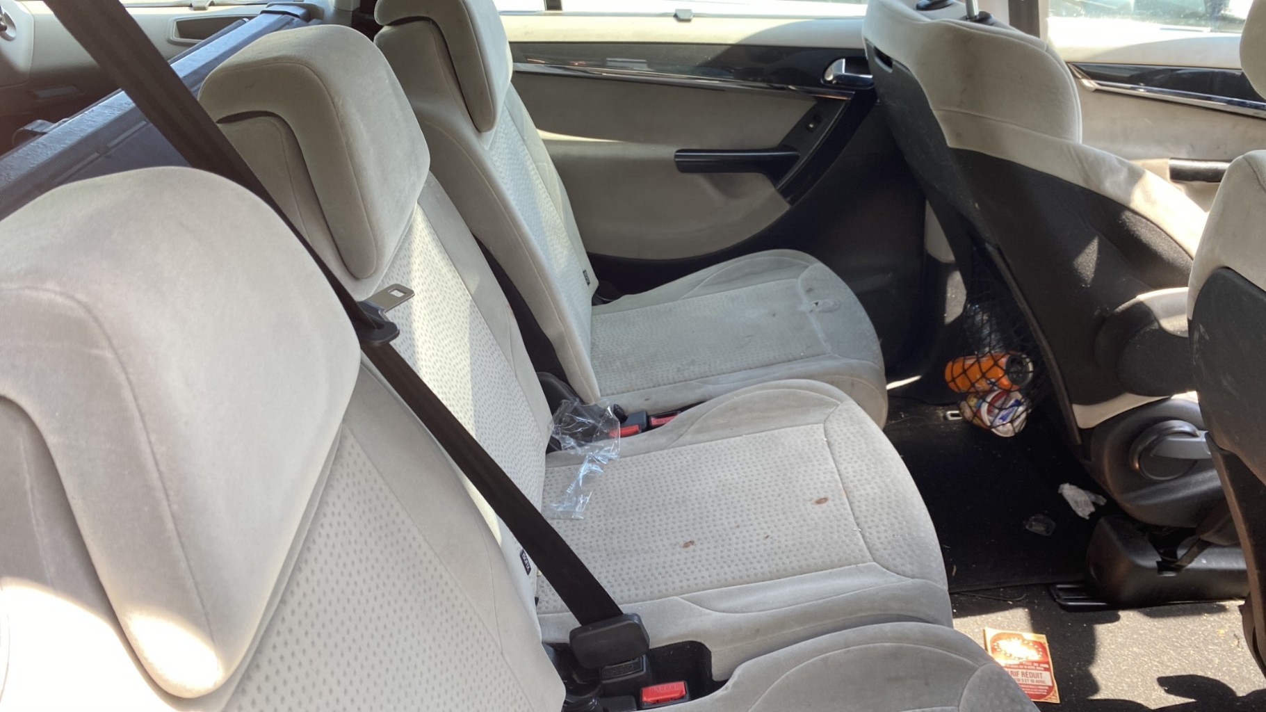 Vide poche avant droit pour CITROEN C4 GRAND PICASSO 1 Vide poche avant droit pour CITROEN C4 GRAND PICASSO 1